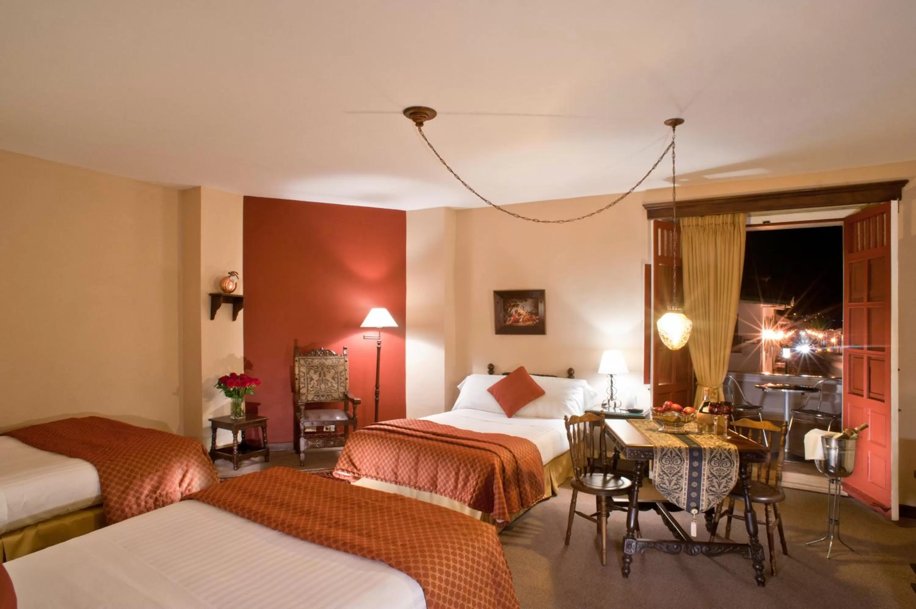 Bed in Hotel Dann Monasterio