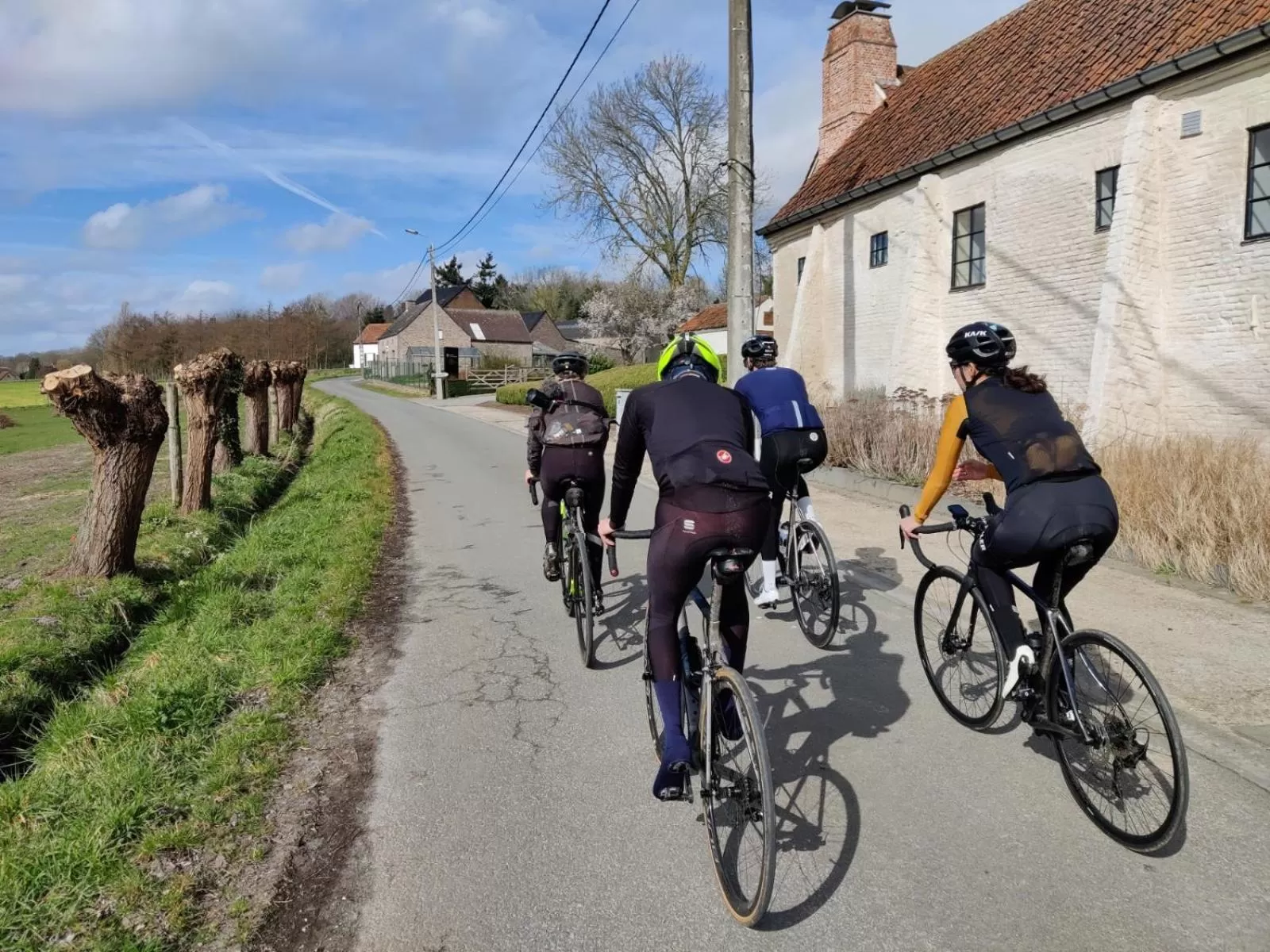 Biking in Flandrien Hotel