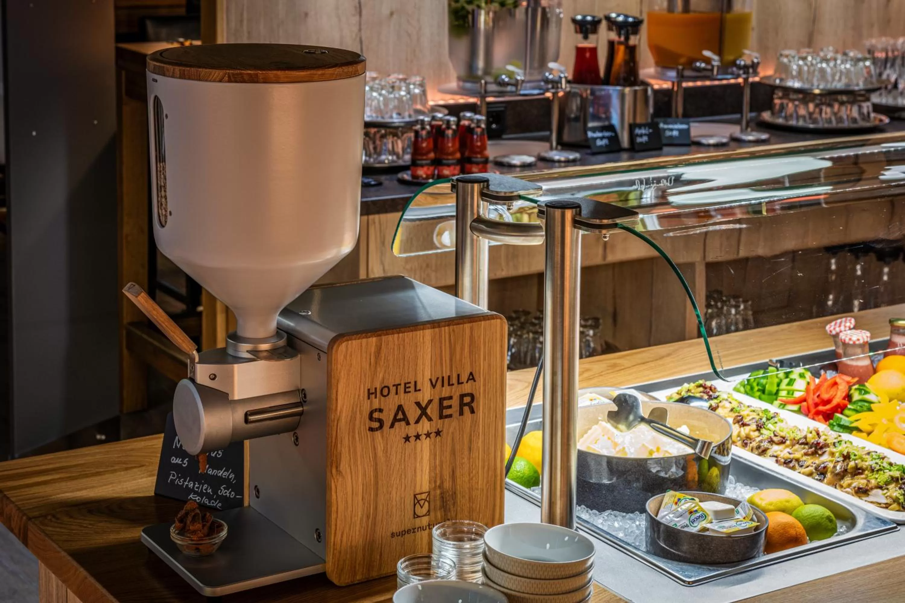 Food and drinks in AKZENT Hotel Villa Saxer