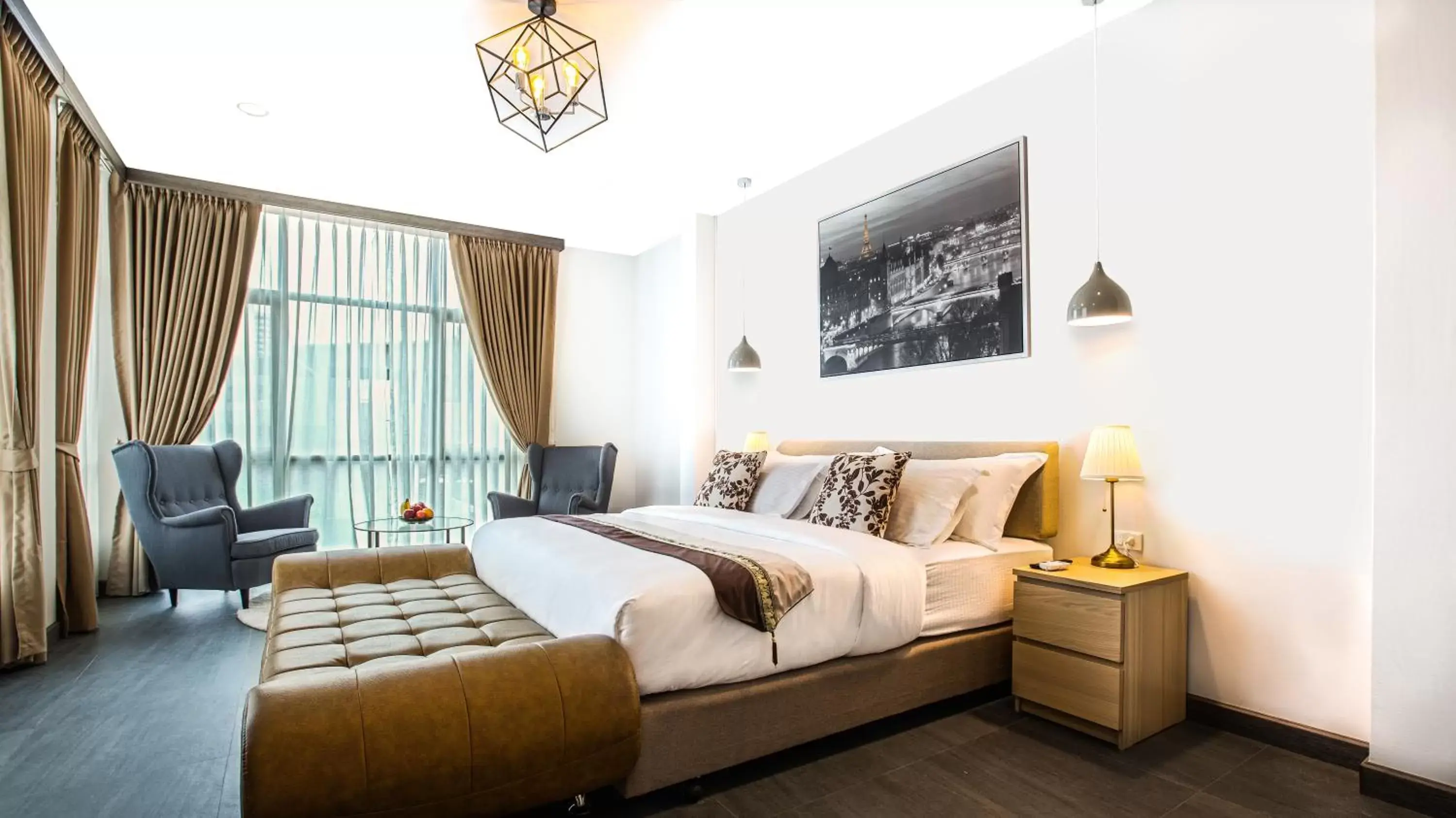 Deluxe King Room in V One Pride-Sukhumvit 22, Bangkok Deluxe King Room in V One Pride-Sukhumvit 22, Bangkok