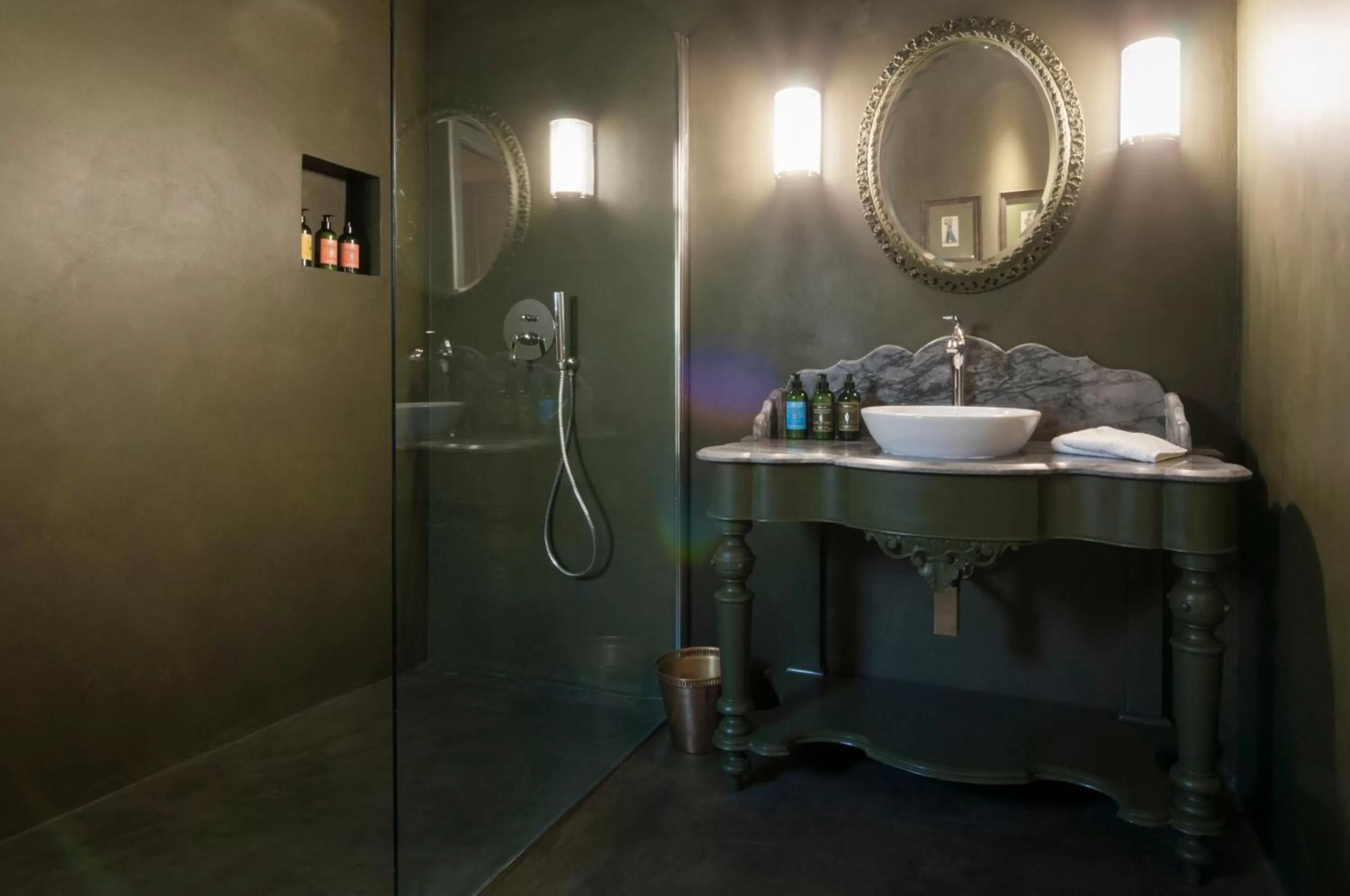 Bathroom in The Coleridge Boutique Hotel In Valletta