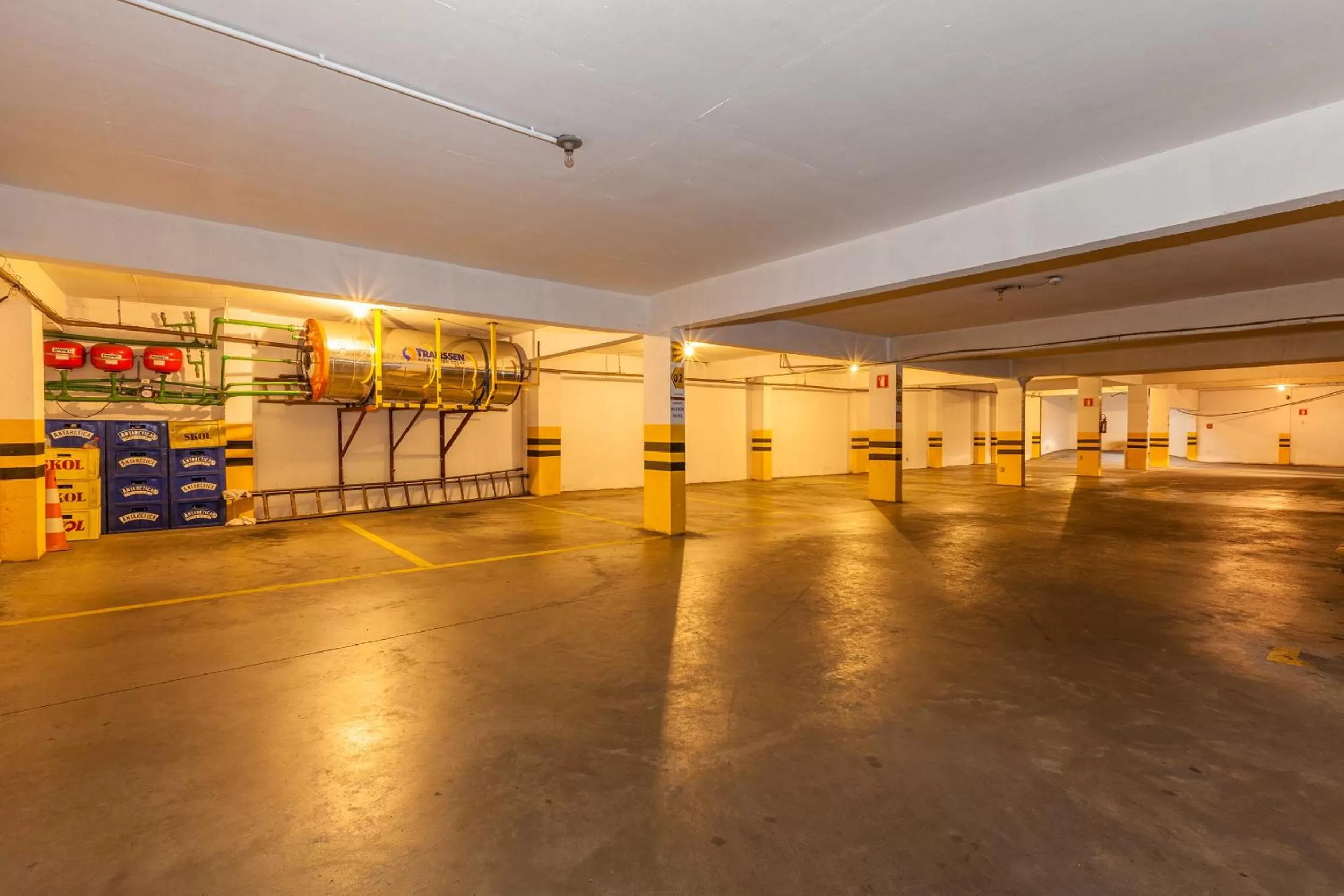 Parking in Tri Hotel Smart Caxias