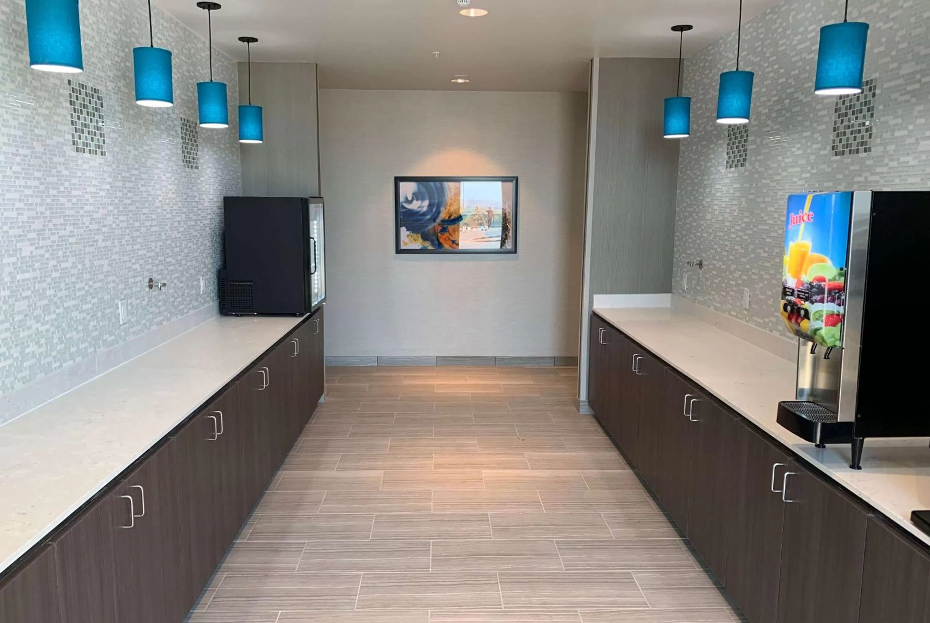 Restaurant/places to eat in La Quinta Inn & Suites by Wyndham Holbrook Petrified Forest