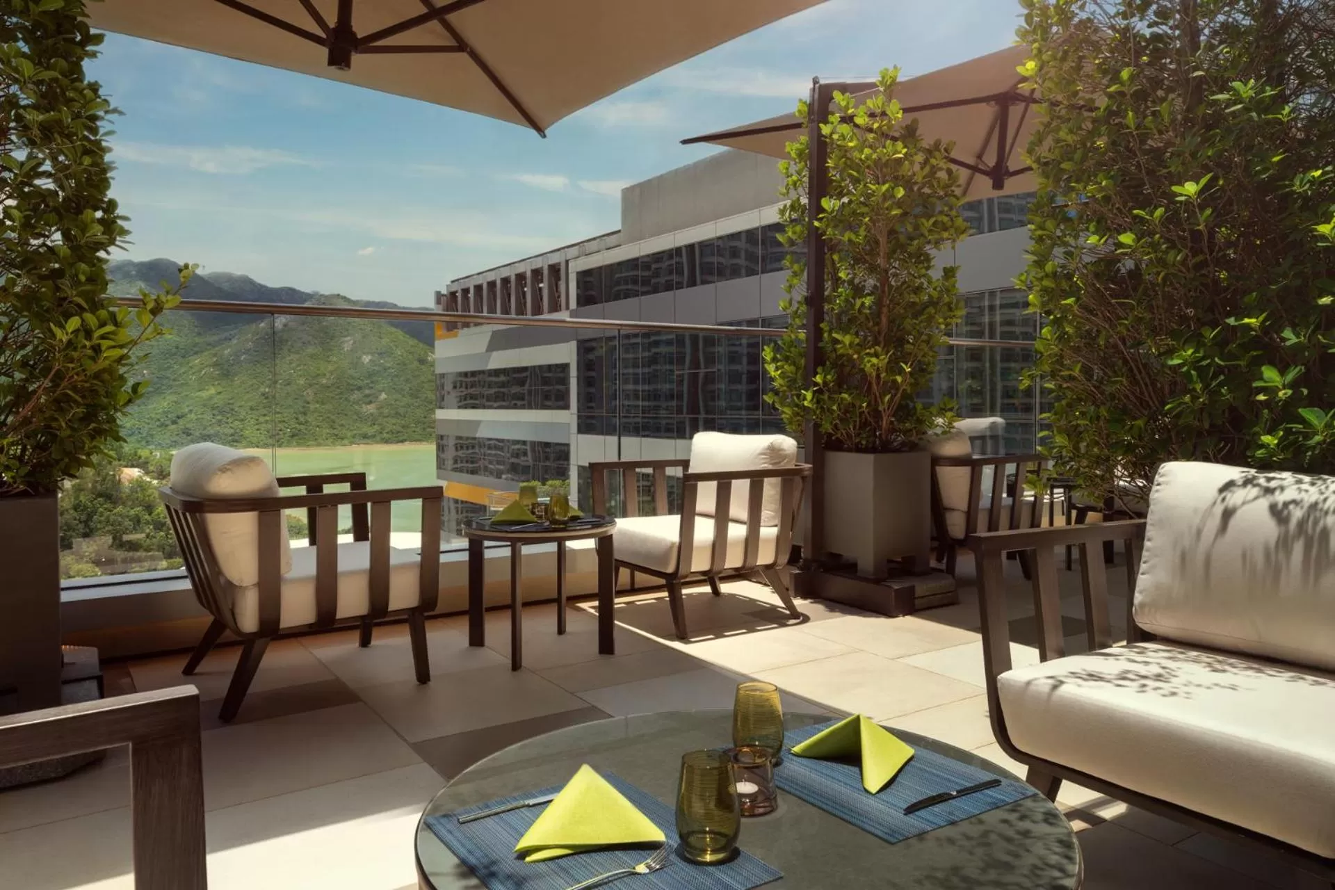 Balcony/Terrace in The Silveri Hotel Hong Kong - MGallery Collection