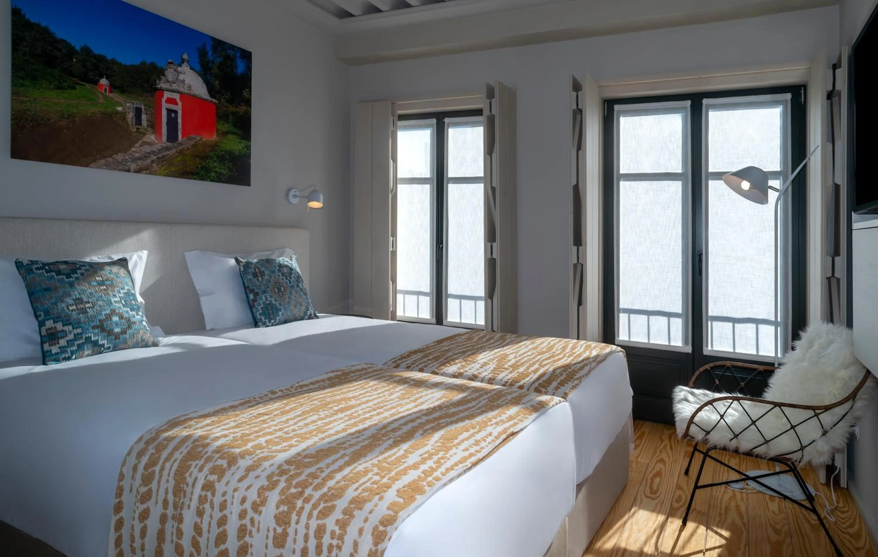 Bed in Porta Nova Collection House