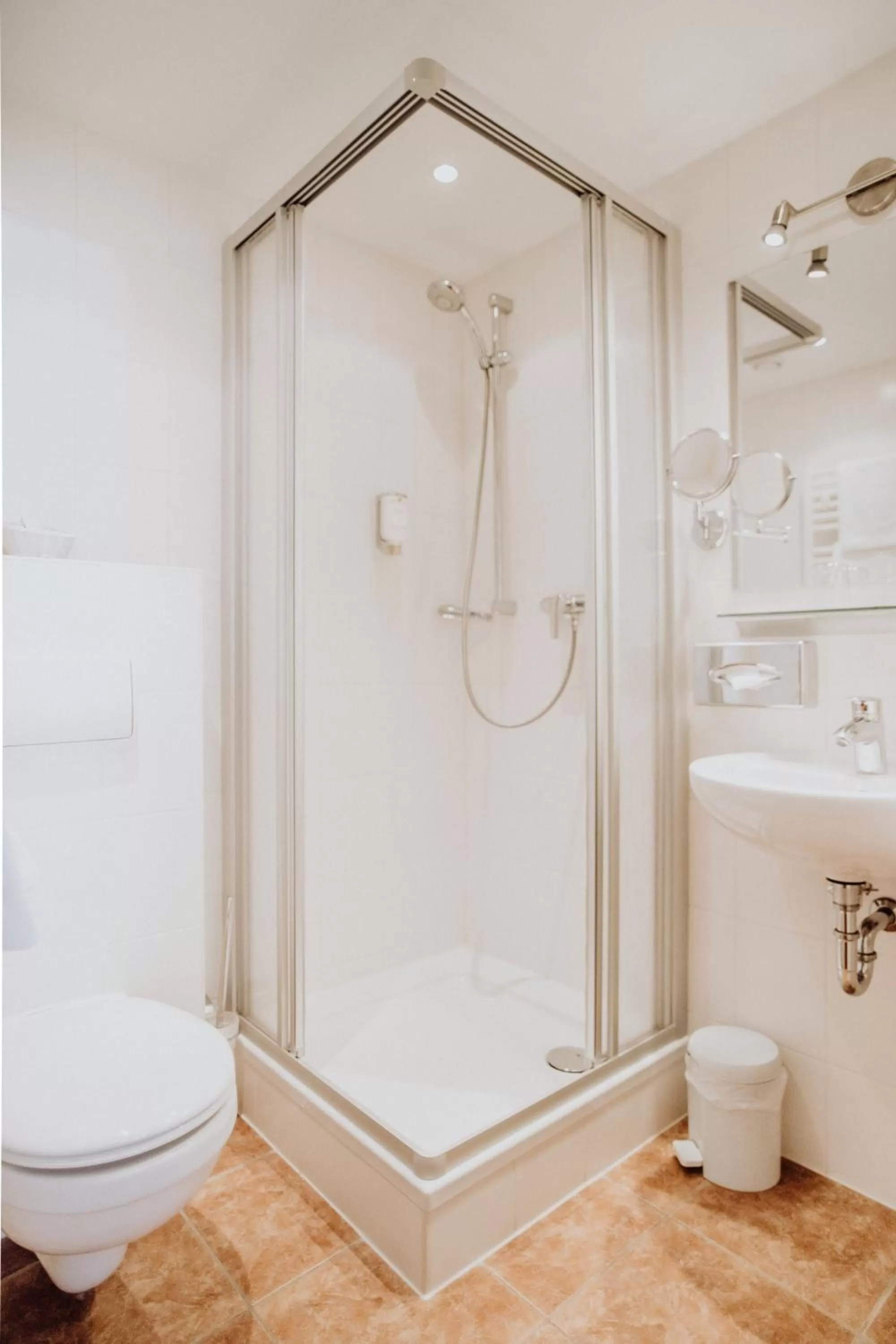 Bathroom in Hotel Frauensteiner Hof