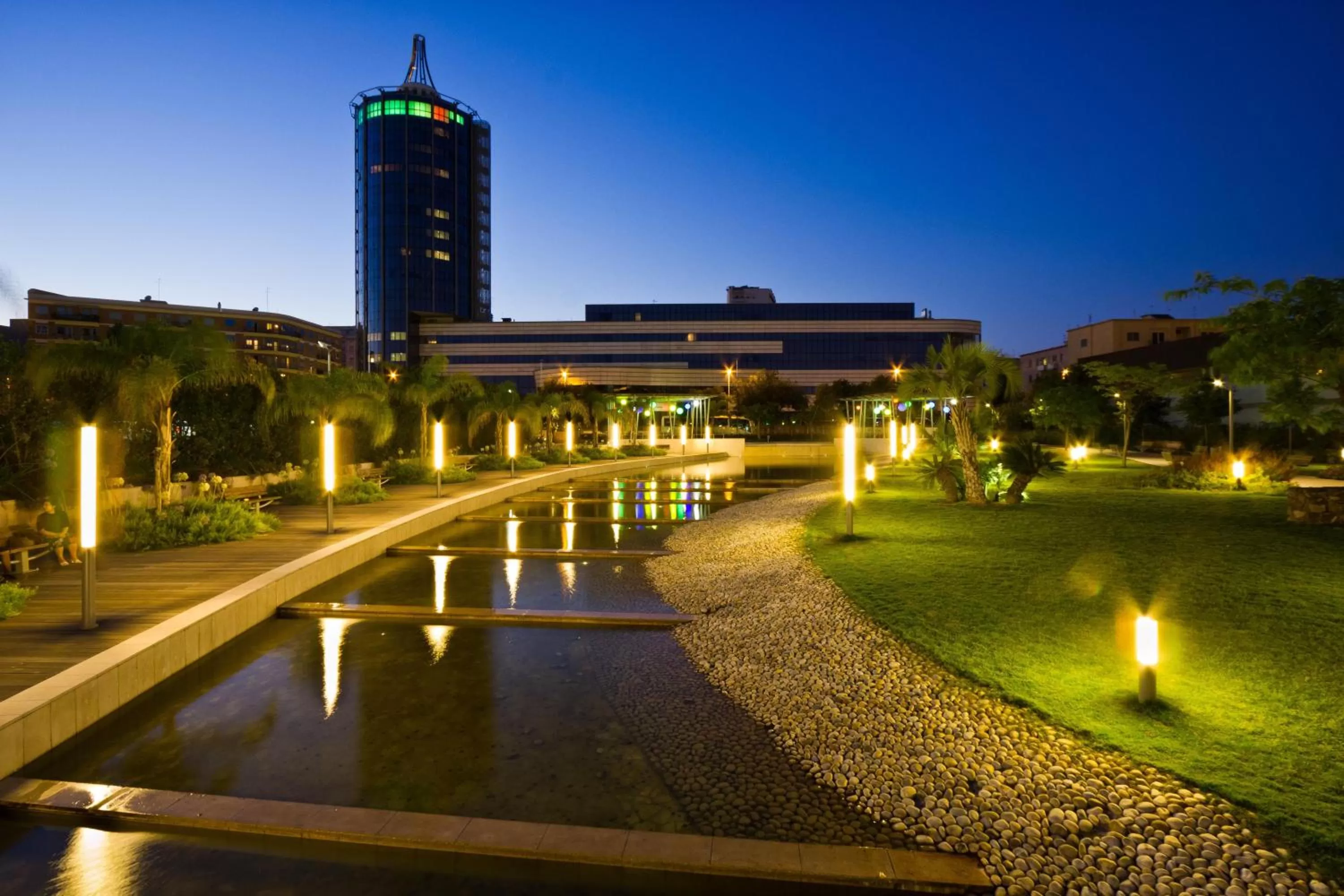 Facade/entrance in UNA HOTELS T Hotel Cagliari