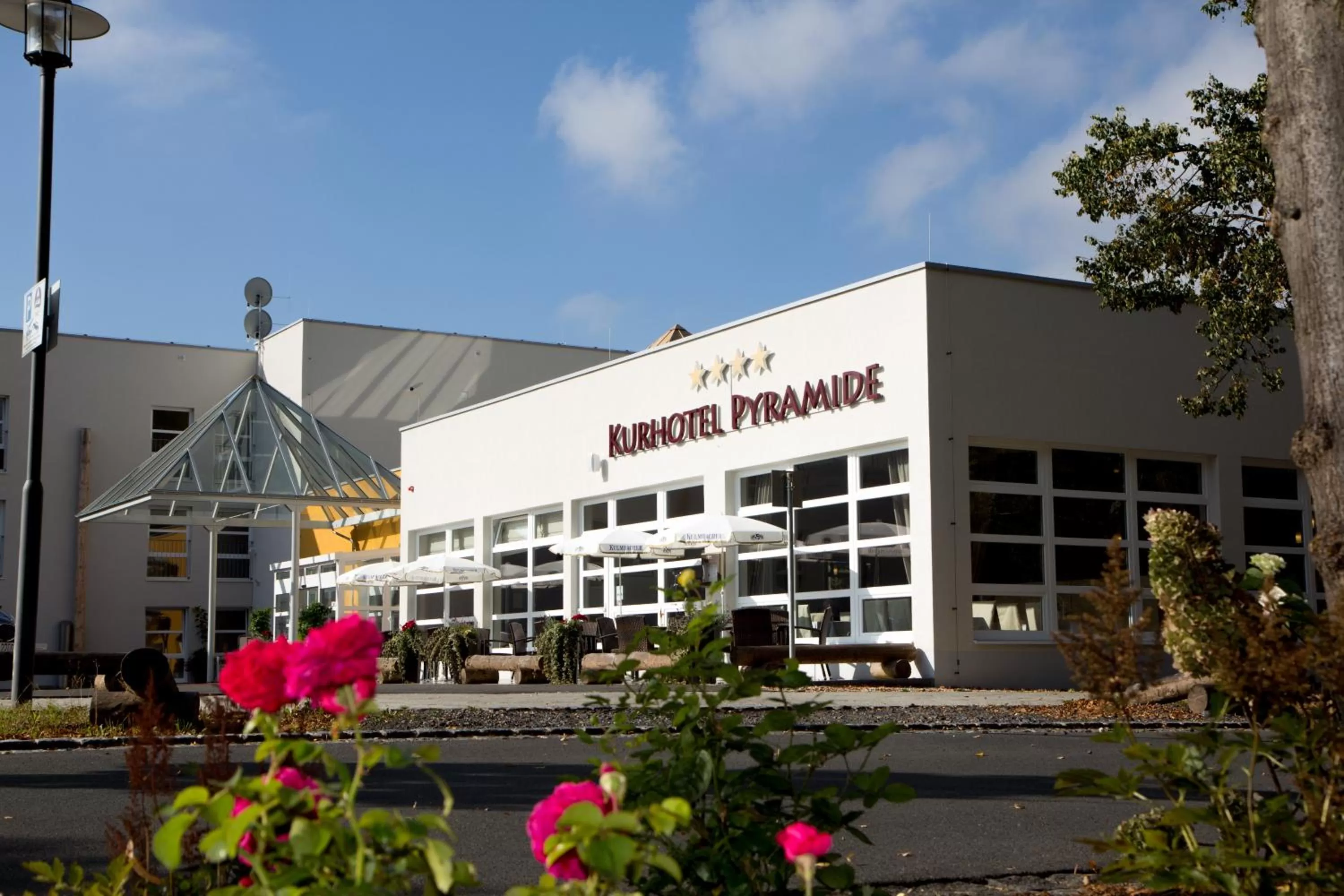 Facade/entrance in Kurhotel Pyramide Sibyllenbad