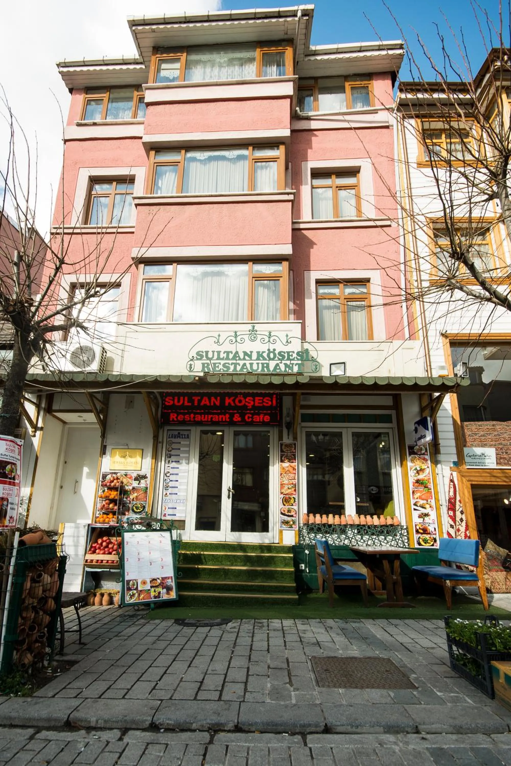 Property building in Sultan Corner Hotel