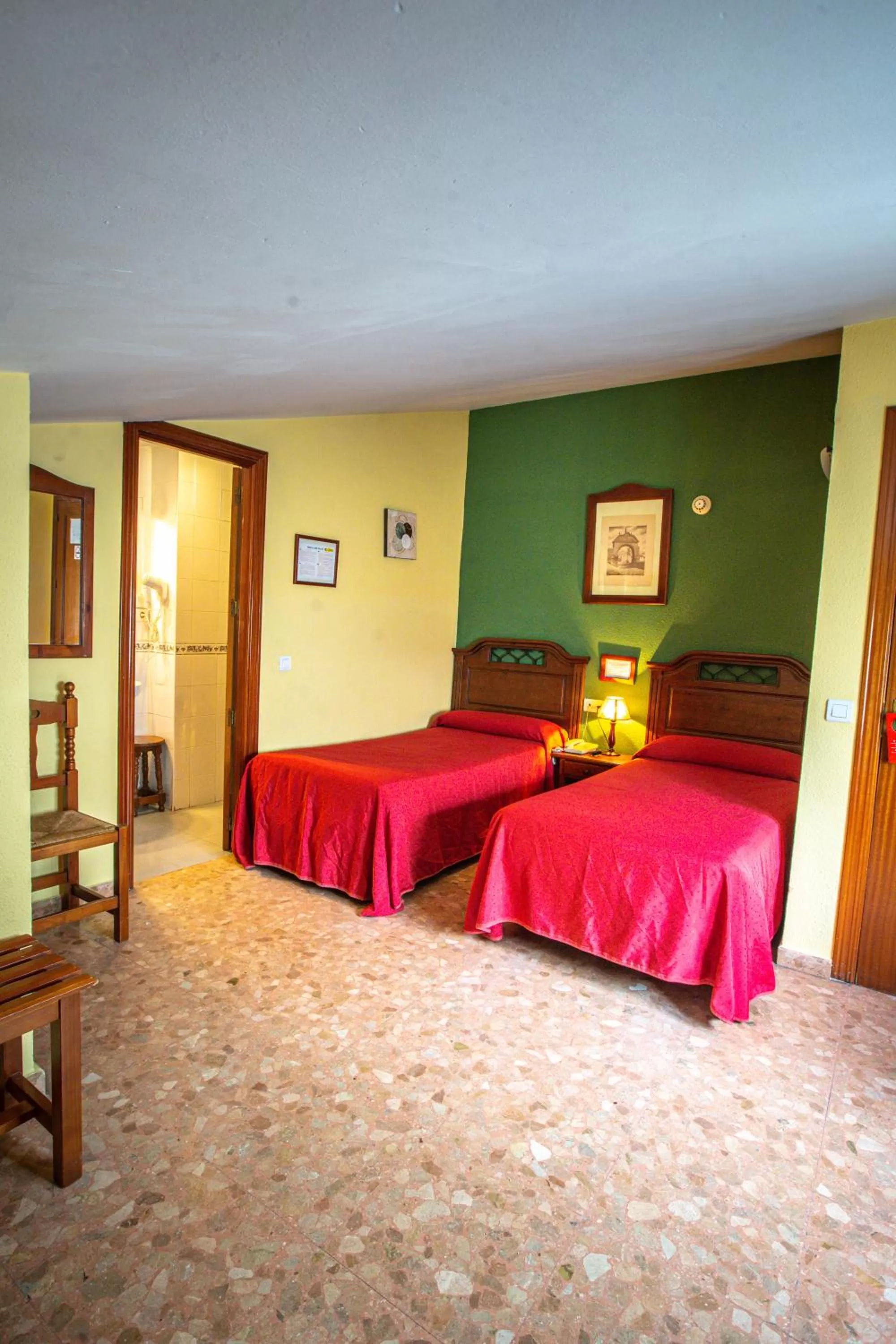 Bed in Hotel Arunda II