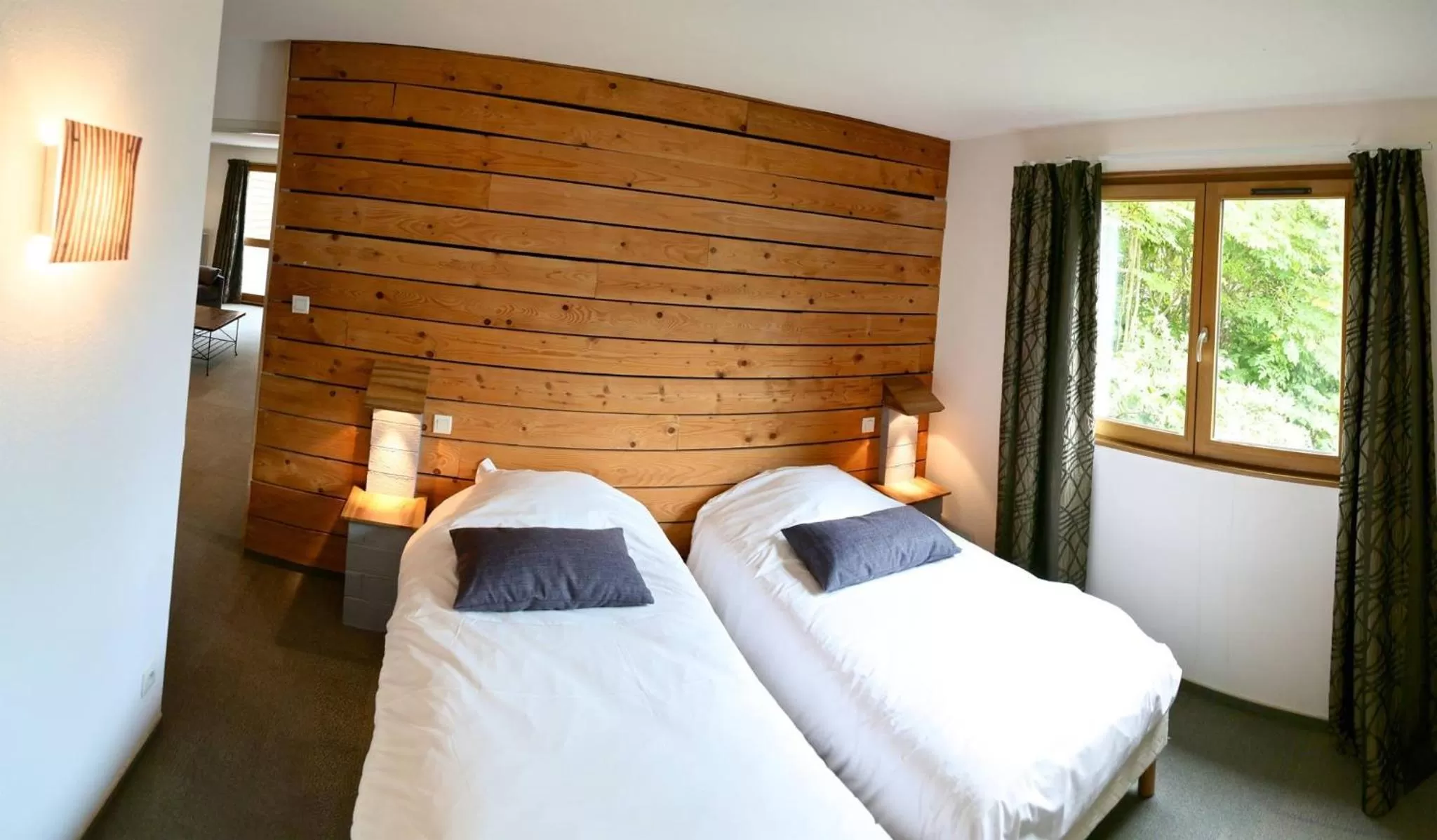 Two-Bedroom Apartment (6 Adults) in La Demeure des 2 Trésors