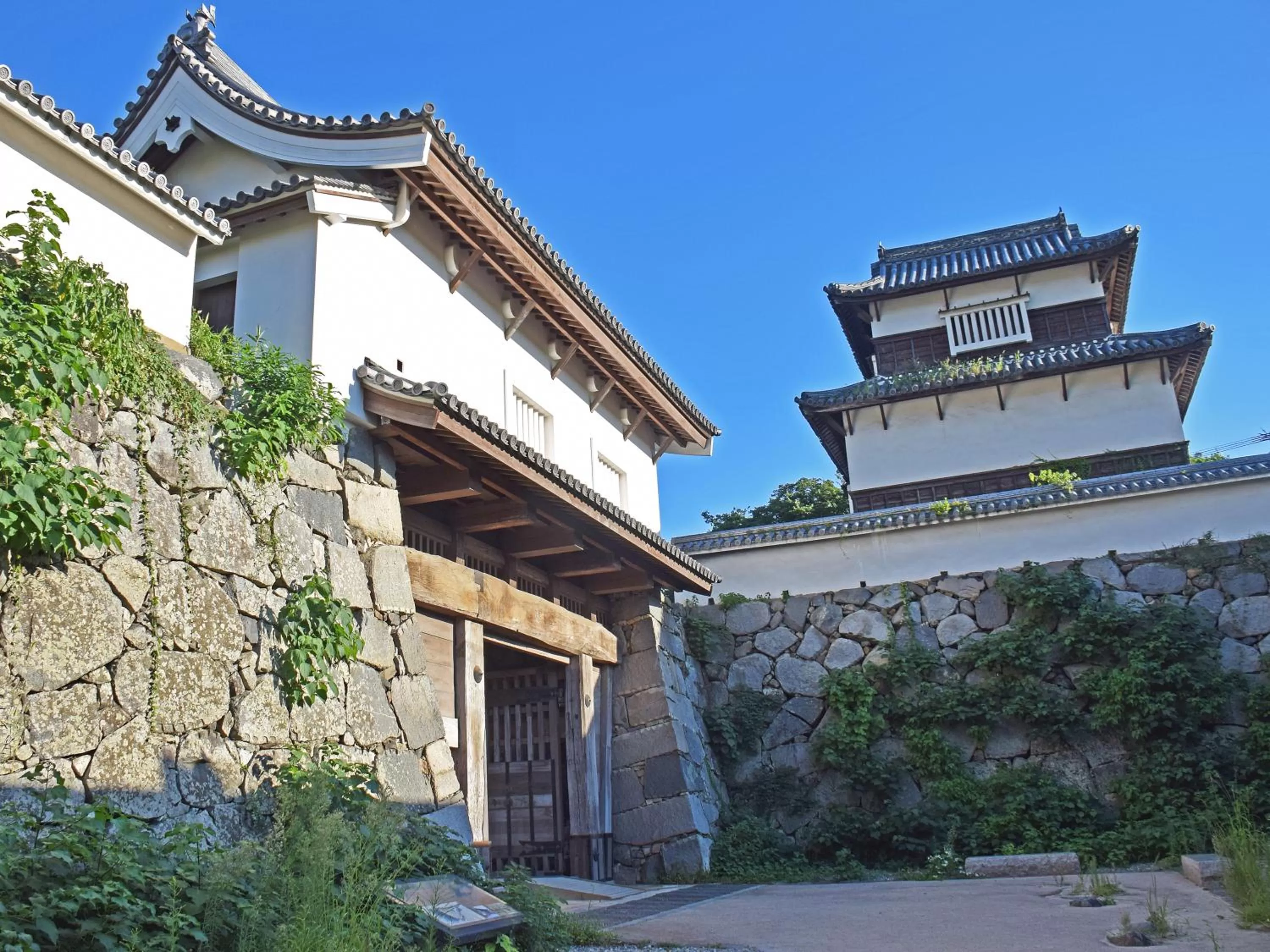 Nearby landmark in Oriental Hotel Fukuoka Hakata Station