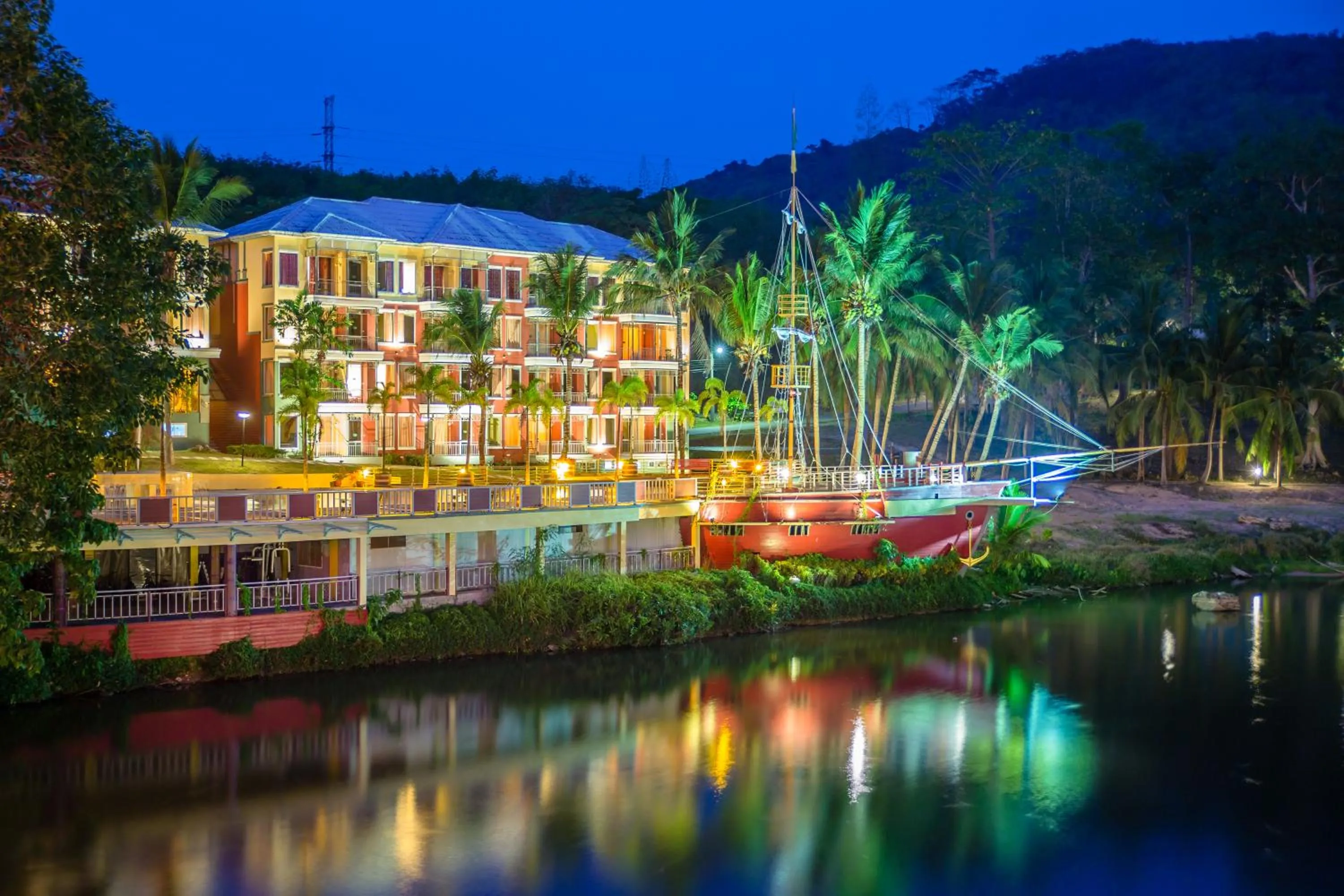 Decorative detail in Brookside Valley Resort