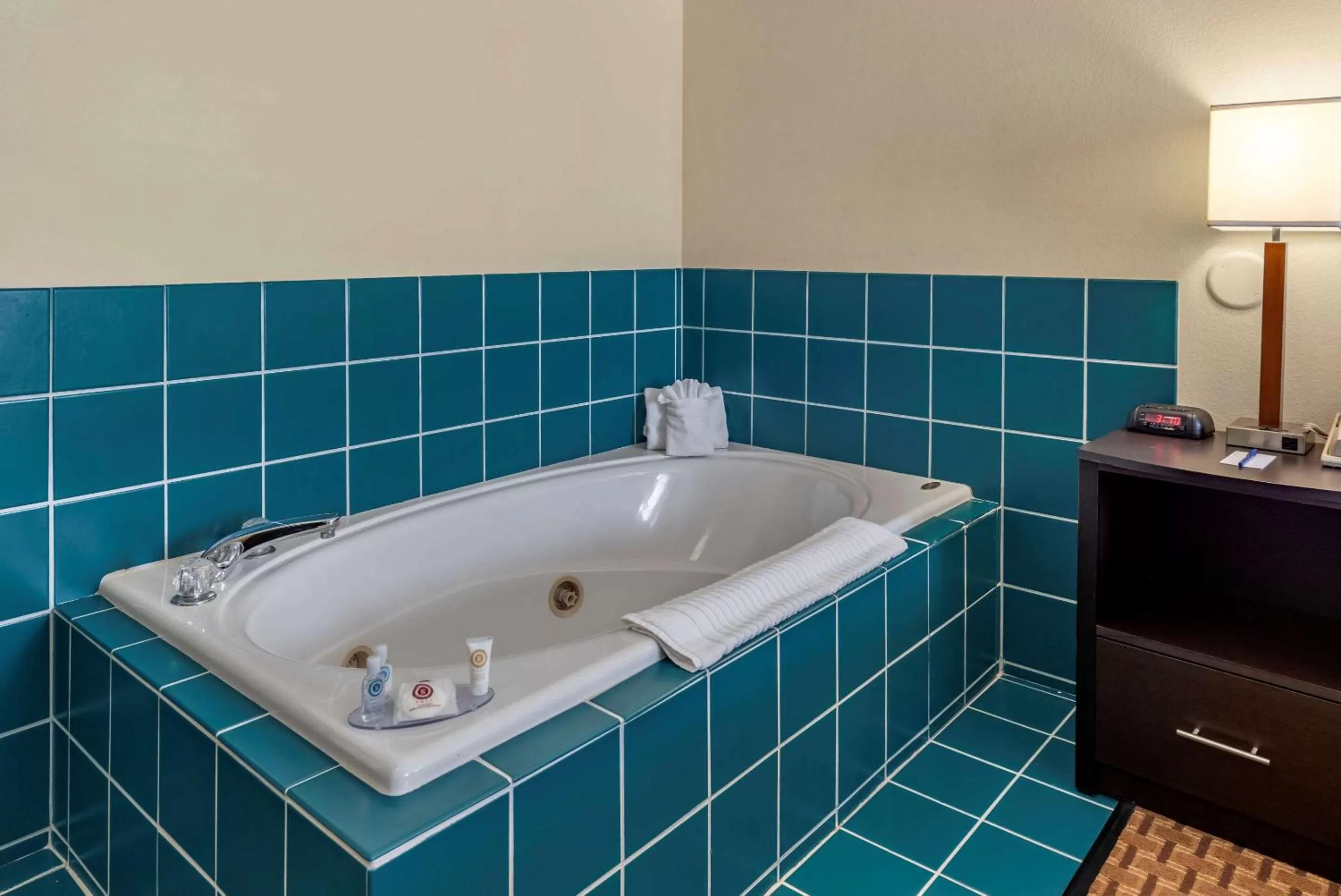 Spa and wellness centre/facilities in Comfort Inn & Suites Warsaw near US-30