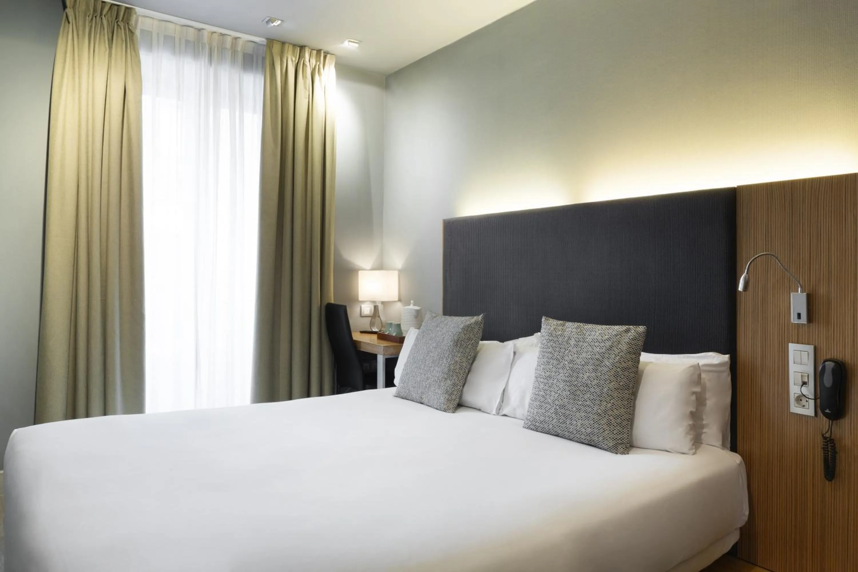 Bedroom, Bed in Petit Palace Tres Cruces