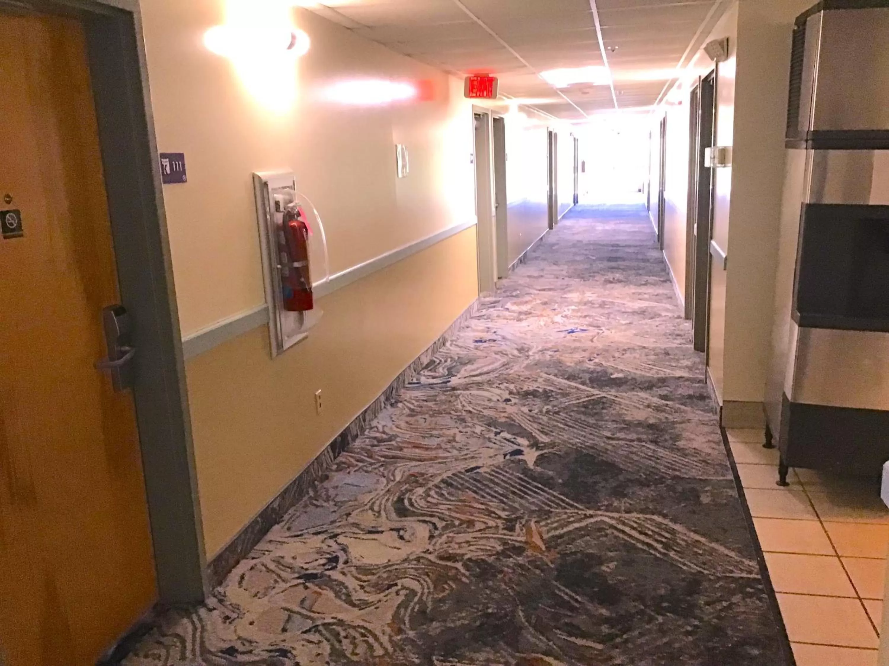 Property building in Knights Inn & Suites Dublin