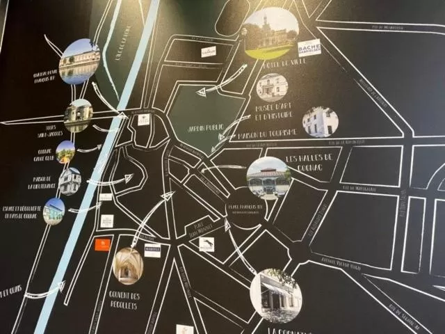 Lobby or reception in Ibis Styles Cognac