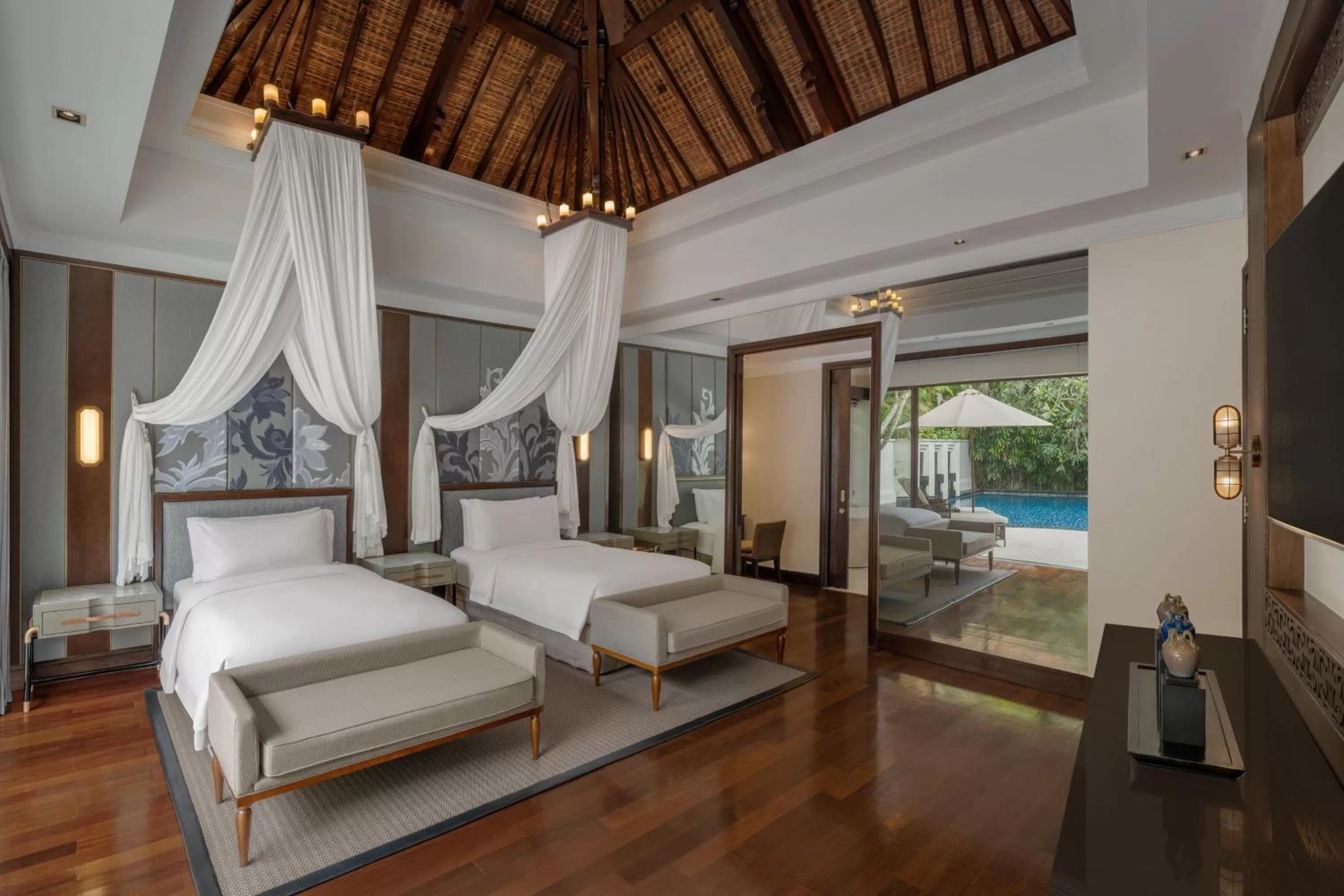 Bedroom, Bed in The Laguna, A Luxury Collection Resort & Spa, Nusa Dua, Bali