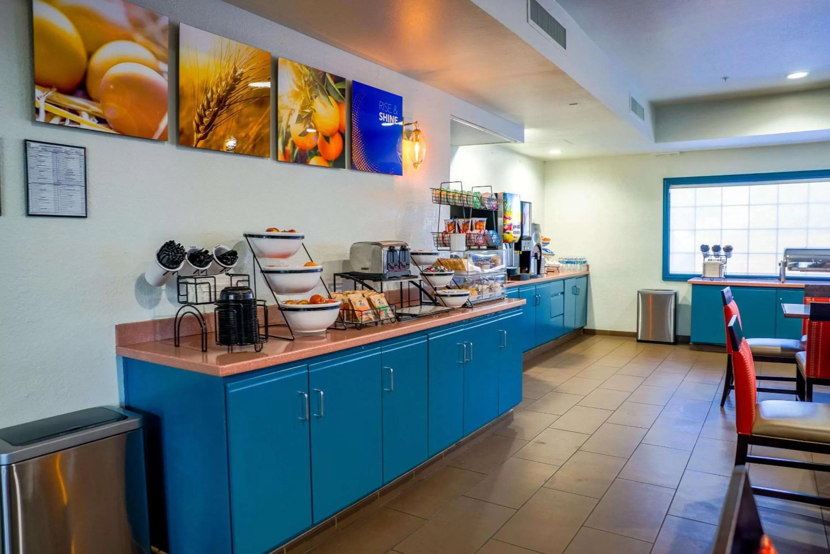 Breakfast in Comfort Inn & Suites Sierra Vista near Ft Huachuca