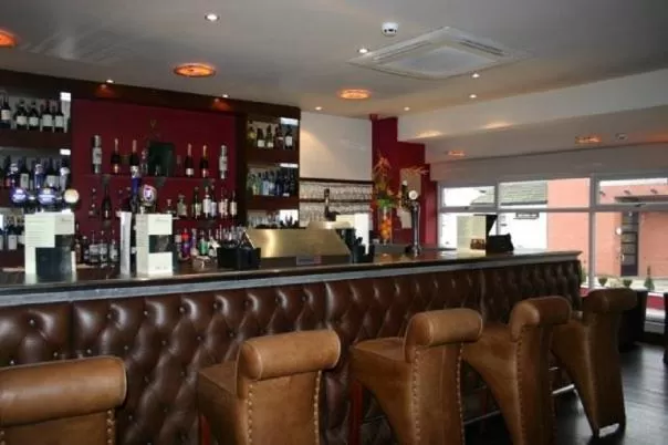 Lounge or bar in York House Hotel