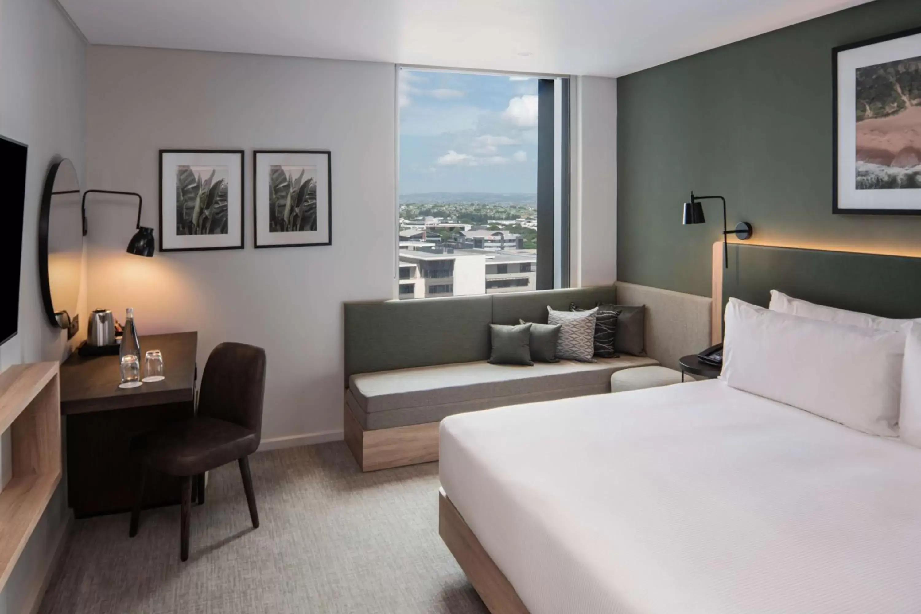 King Room with Sofa Bed in Hilton Garden Inn Umhlanga Arch King Room with Sofa Bed in Hilton Garden Inn Umhlanga Arch