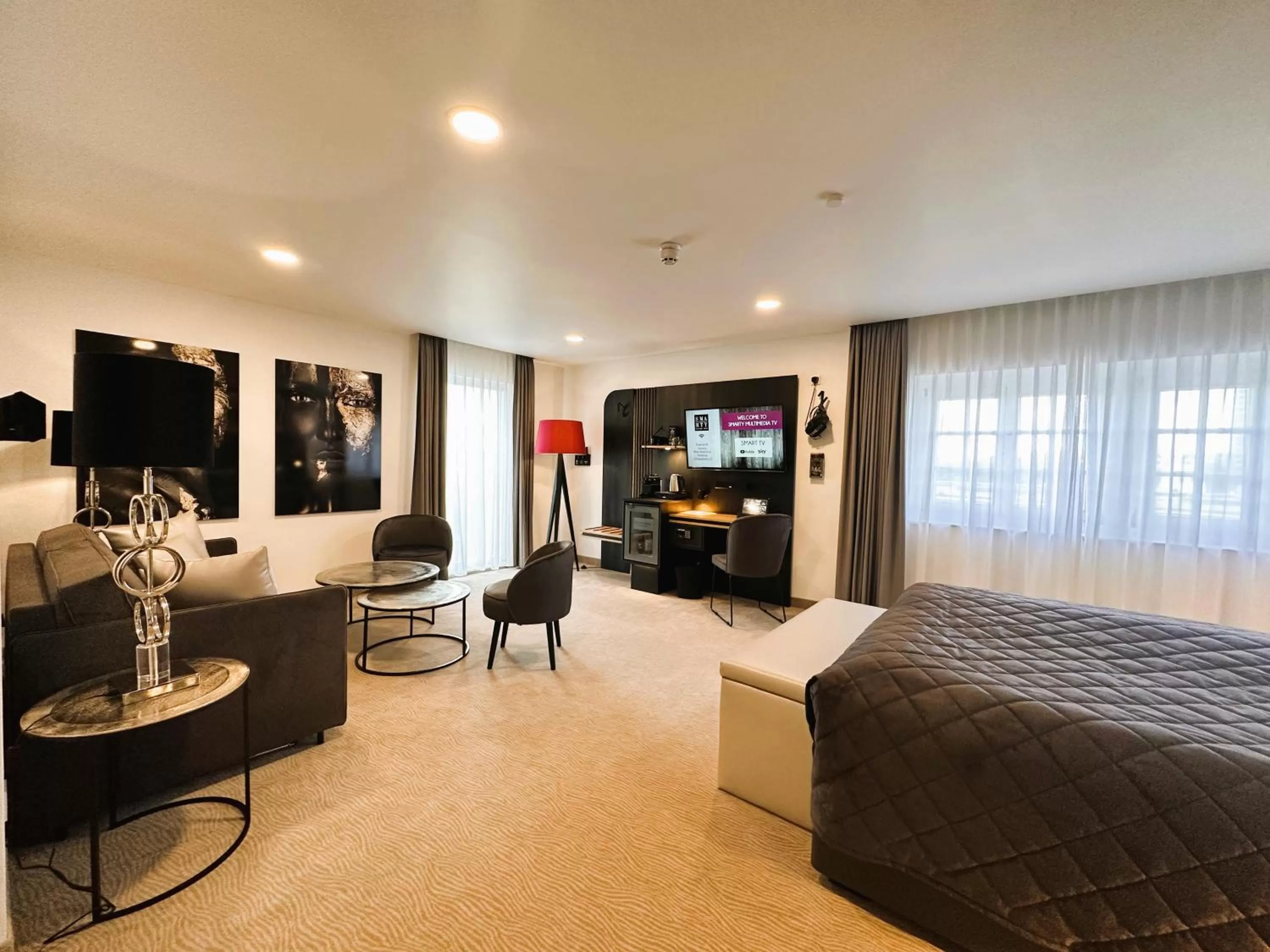 Photo of the whole room, Bed in Rhein Hotel St. Martin