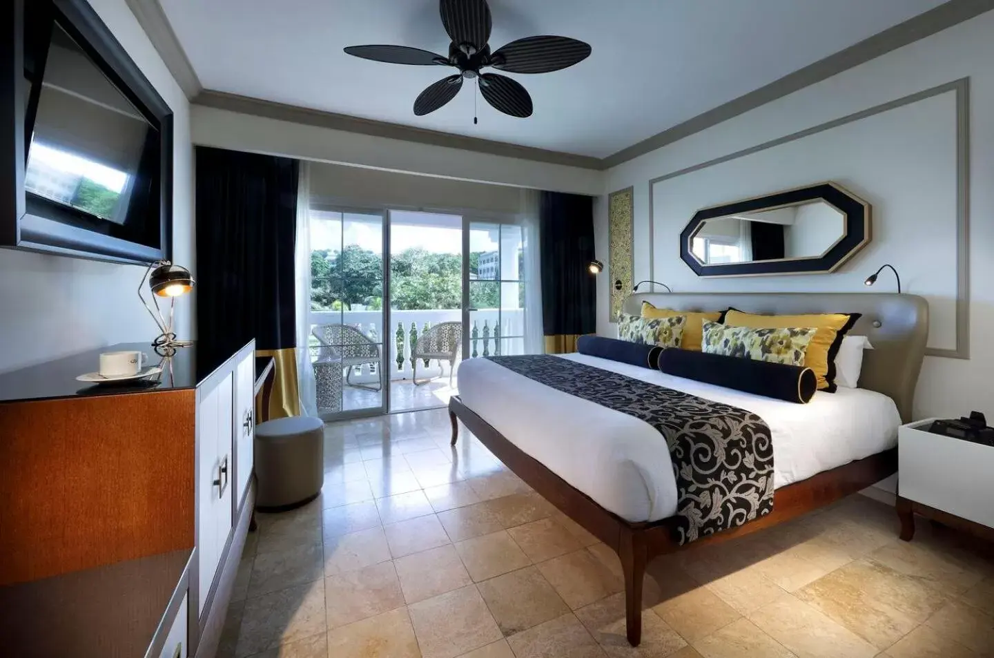 Suite Beachside in Grand Palladium Lady Hamilton Resort & Spa - All Inclusive Suite Beachside in Grand Palladium Lady Hamilton Resort & Spa - All Inclusive
