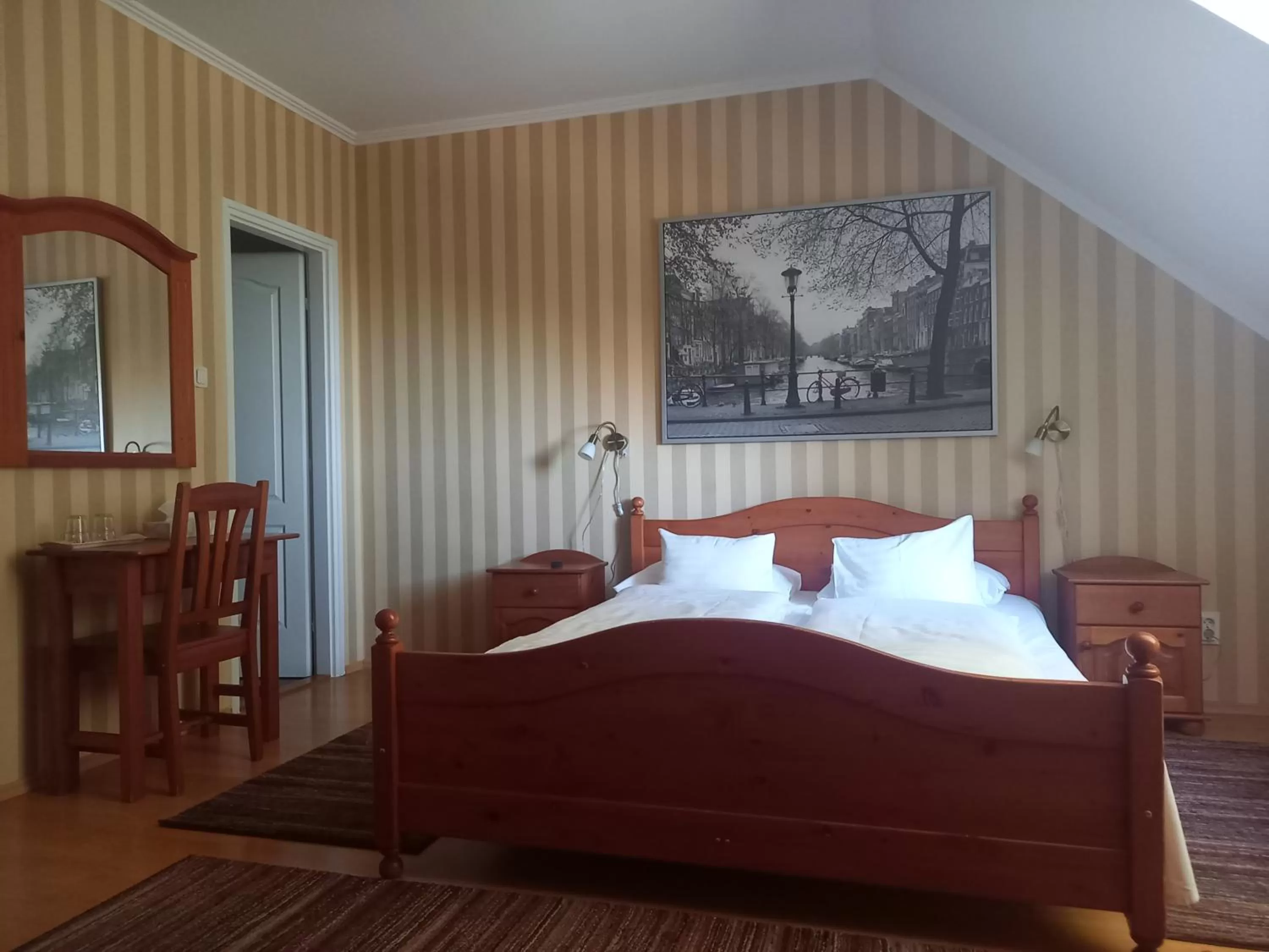 Bedroom in Európa Panzió