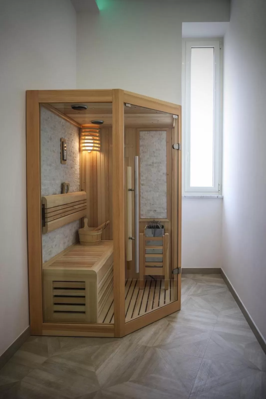 Twin Towers Naples Luxury