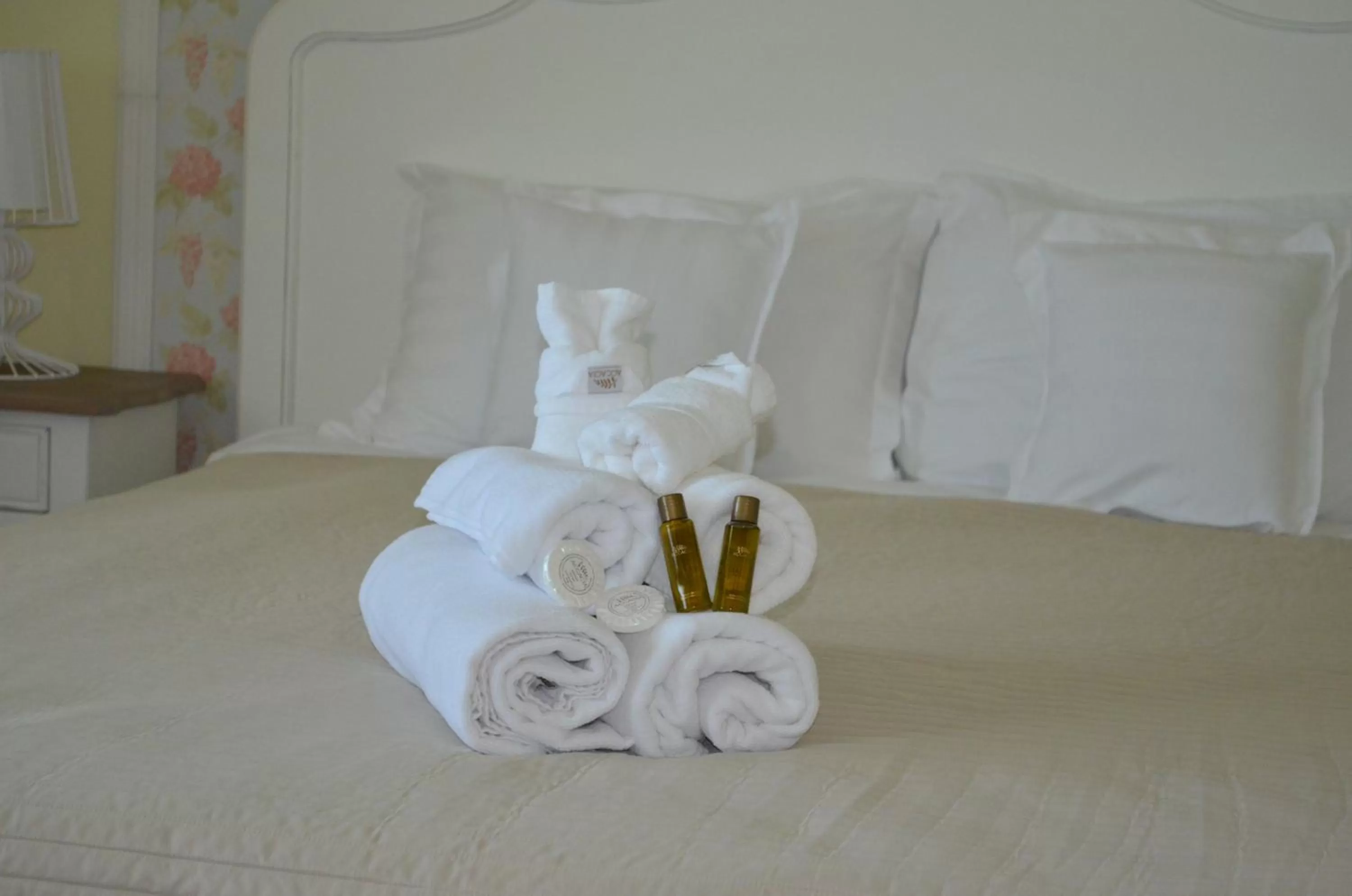 Bed in Vip Motel Restaurant