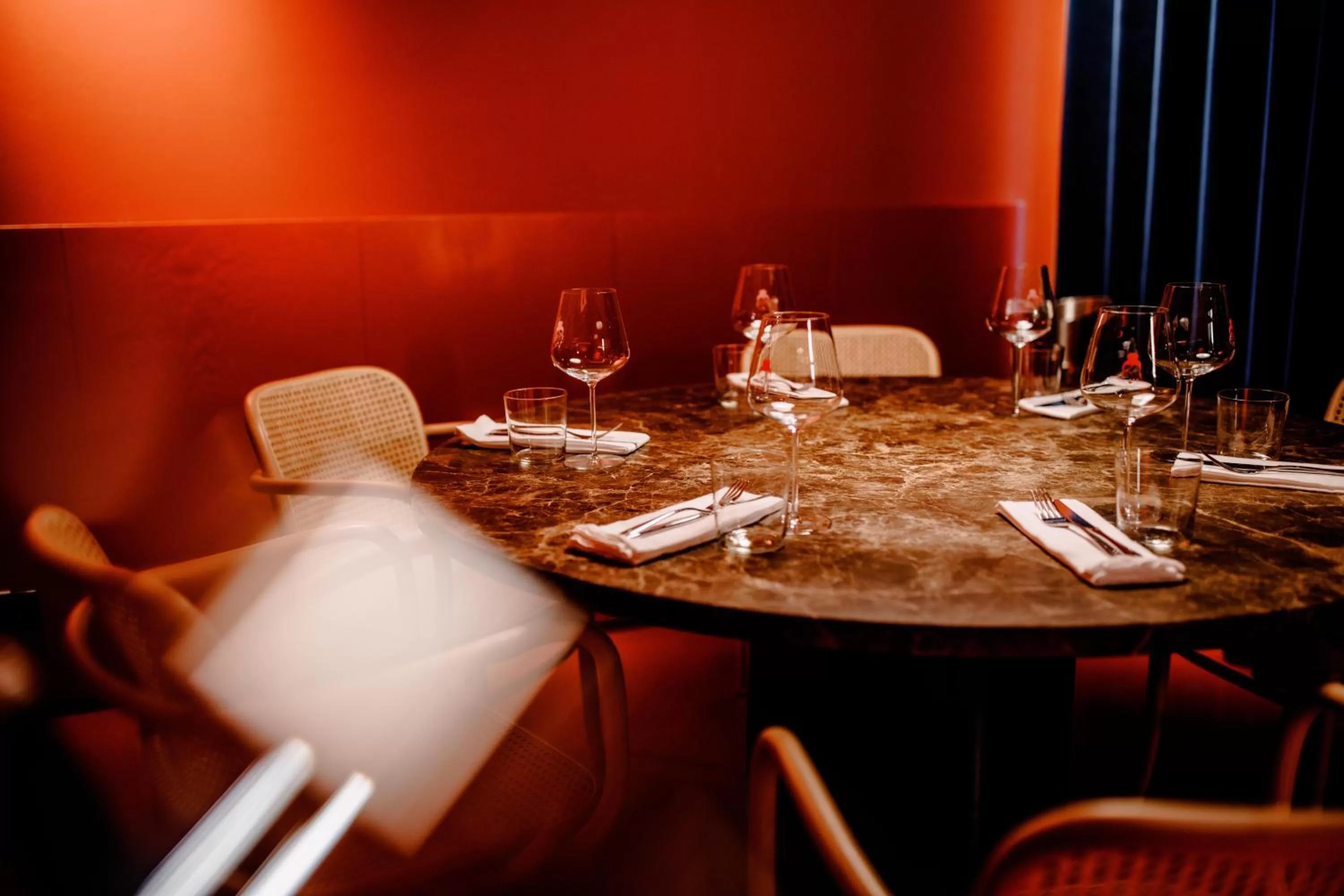 Restaurant/places to eat in THE FLAG West M.