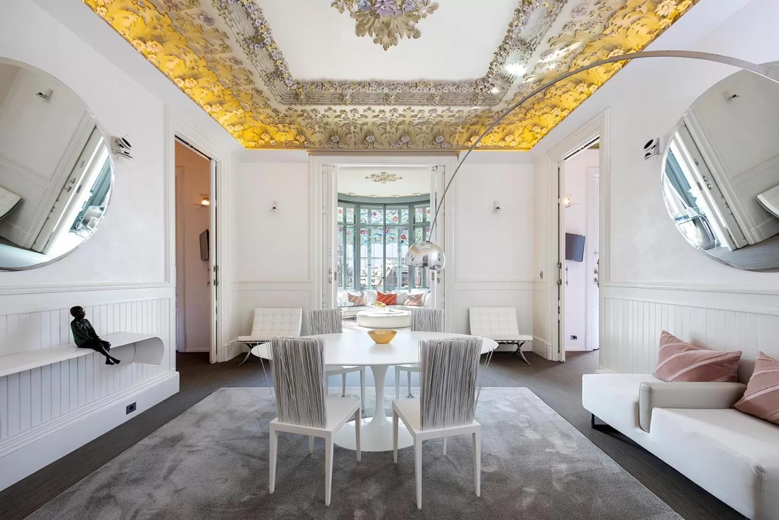 El Palauet Modernist Suites Barcelona