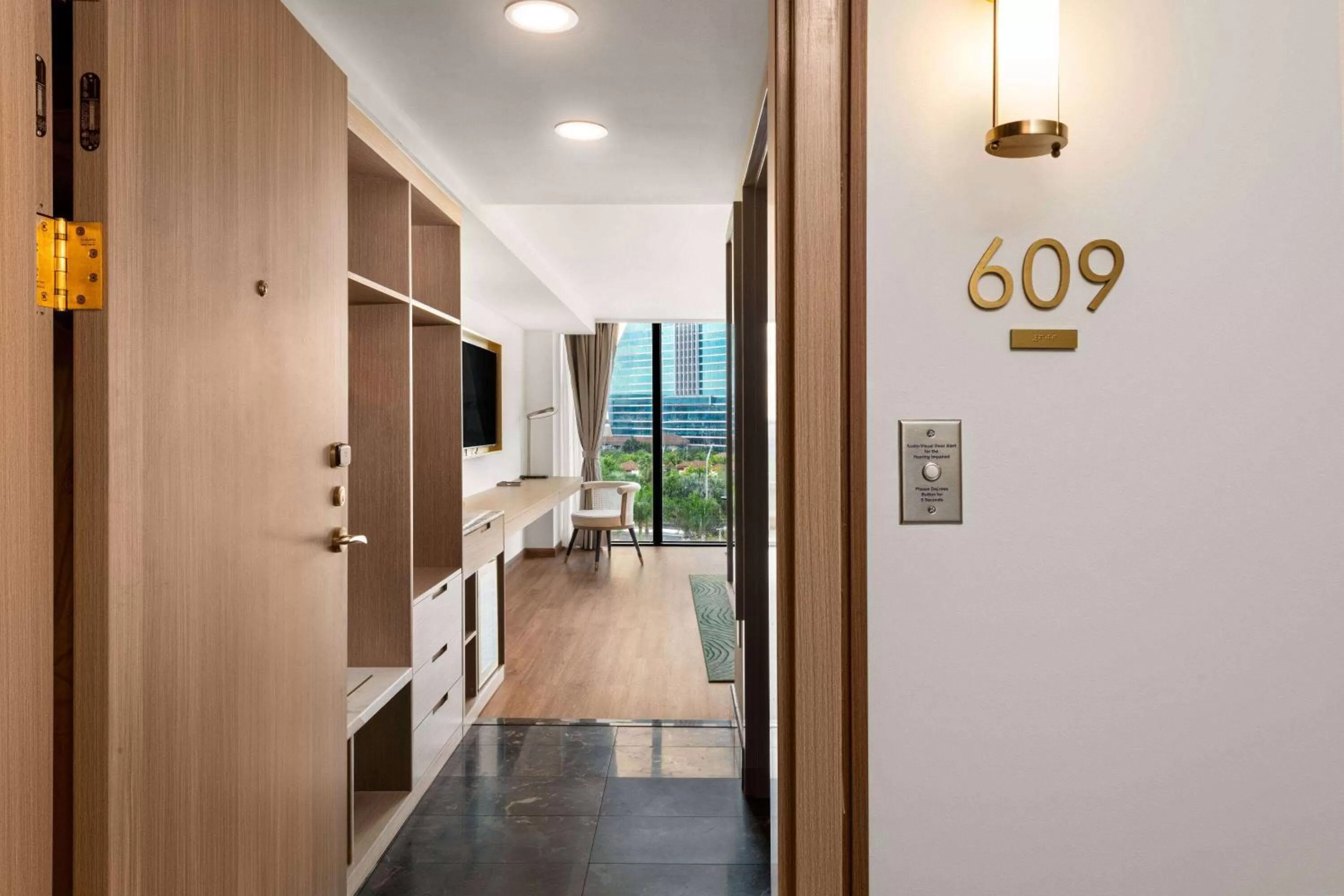 Photo of the whole room in Dolce by Wyndham Hollywood