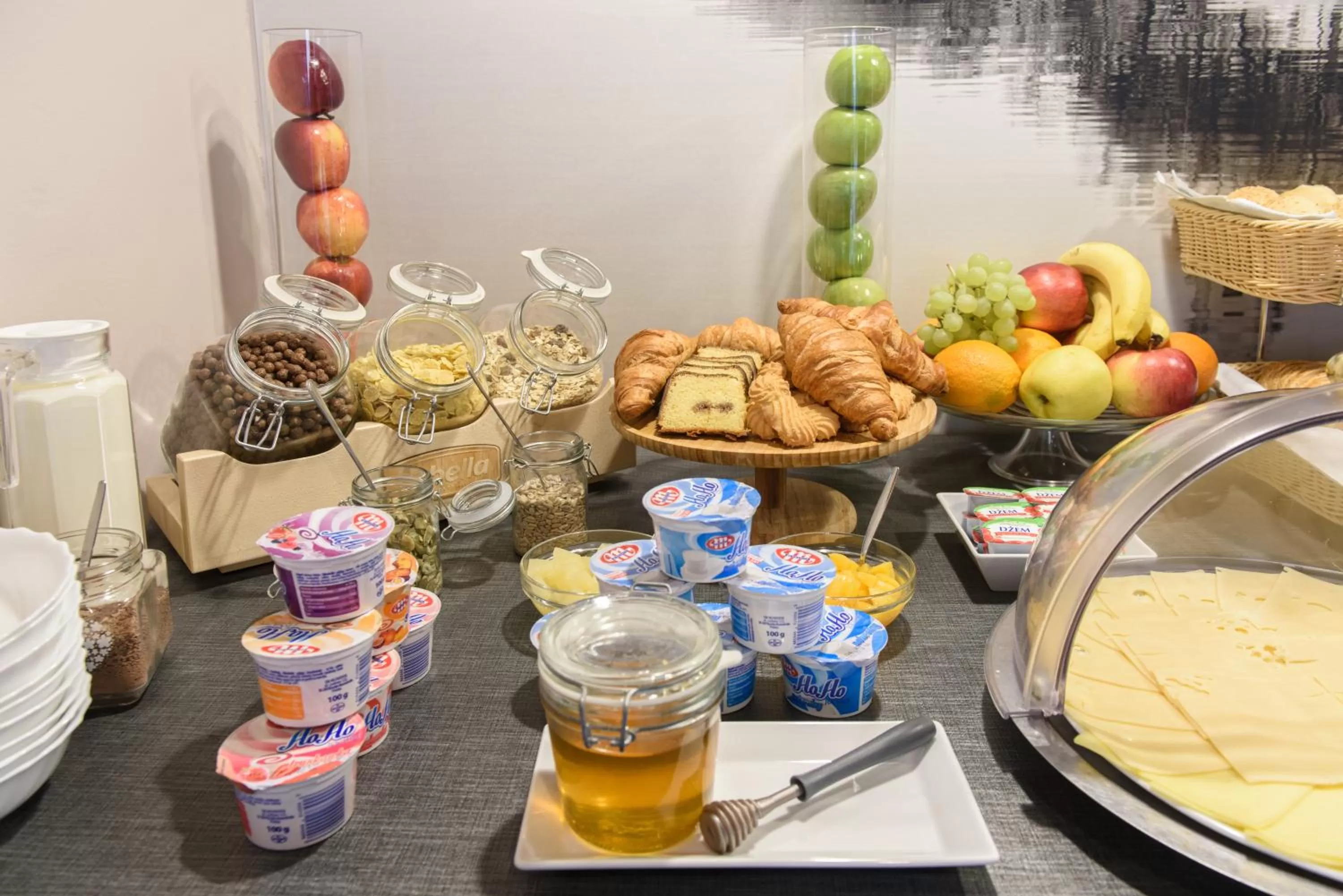 Food and drinks in Hotel Nowa Panorama