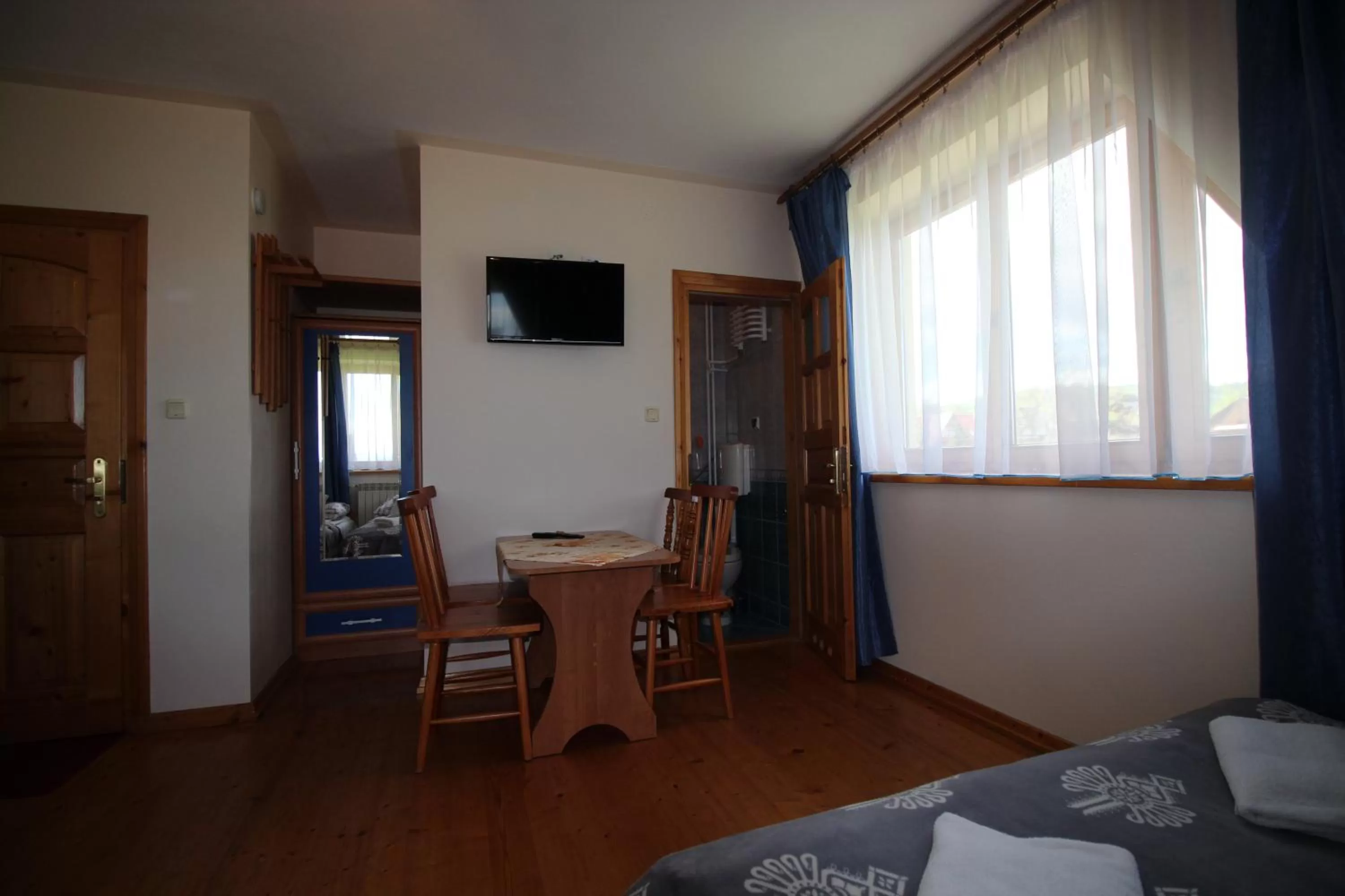 TV/Entertainment Center in DW U Wajdy