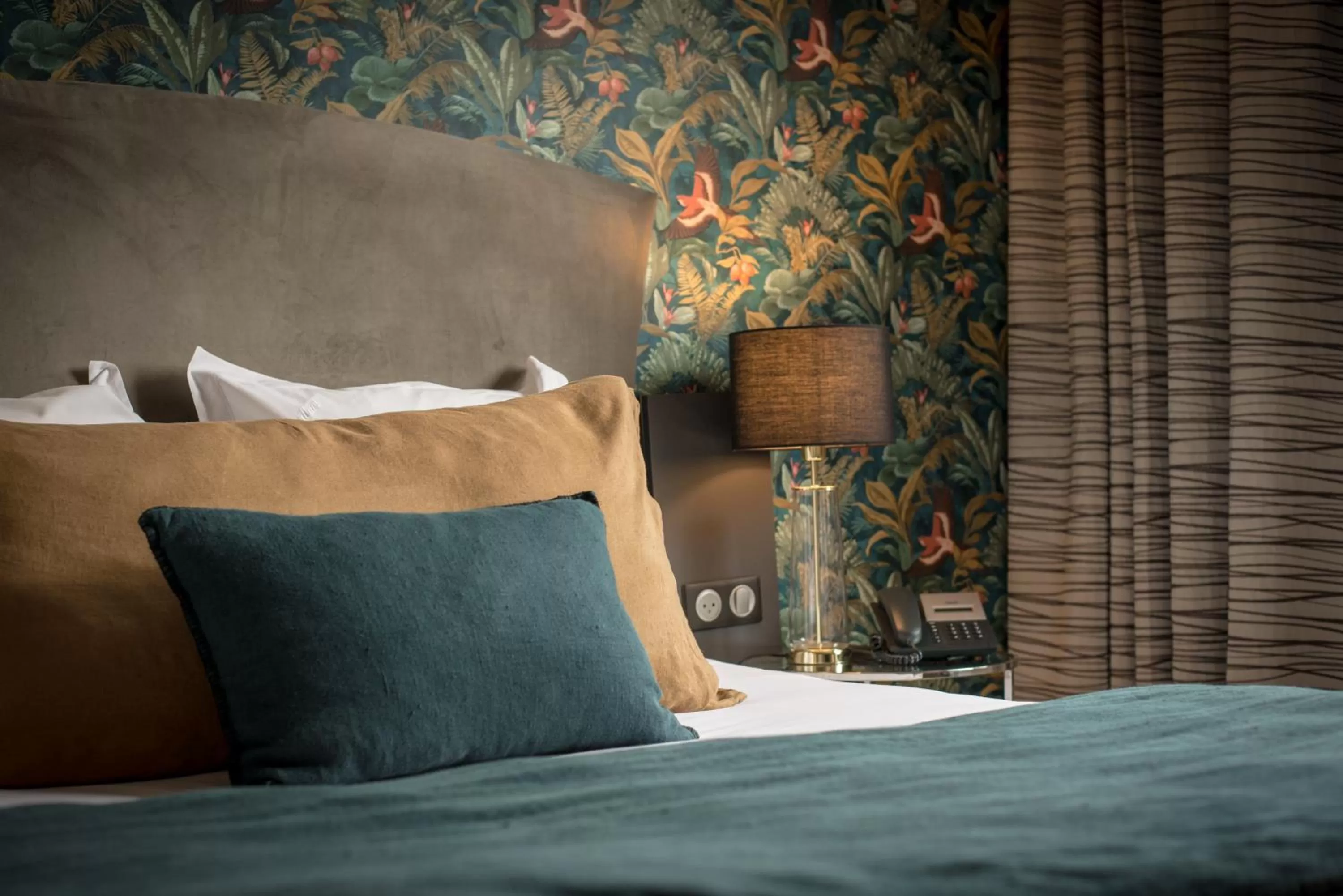 Bed in Hôtel Restaurant Vaillant Colmar Nord