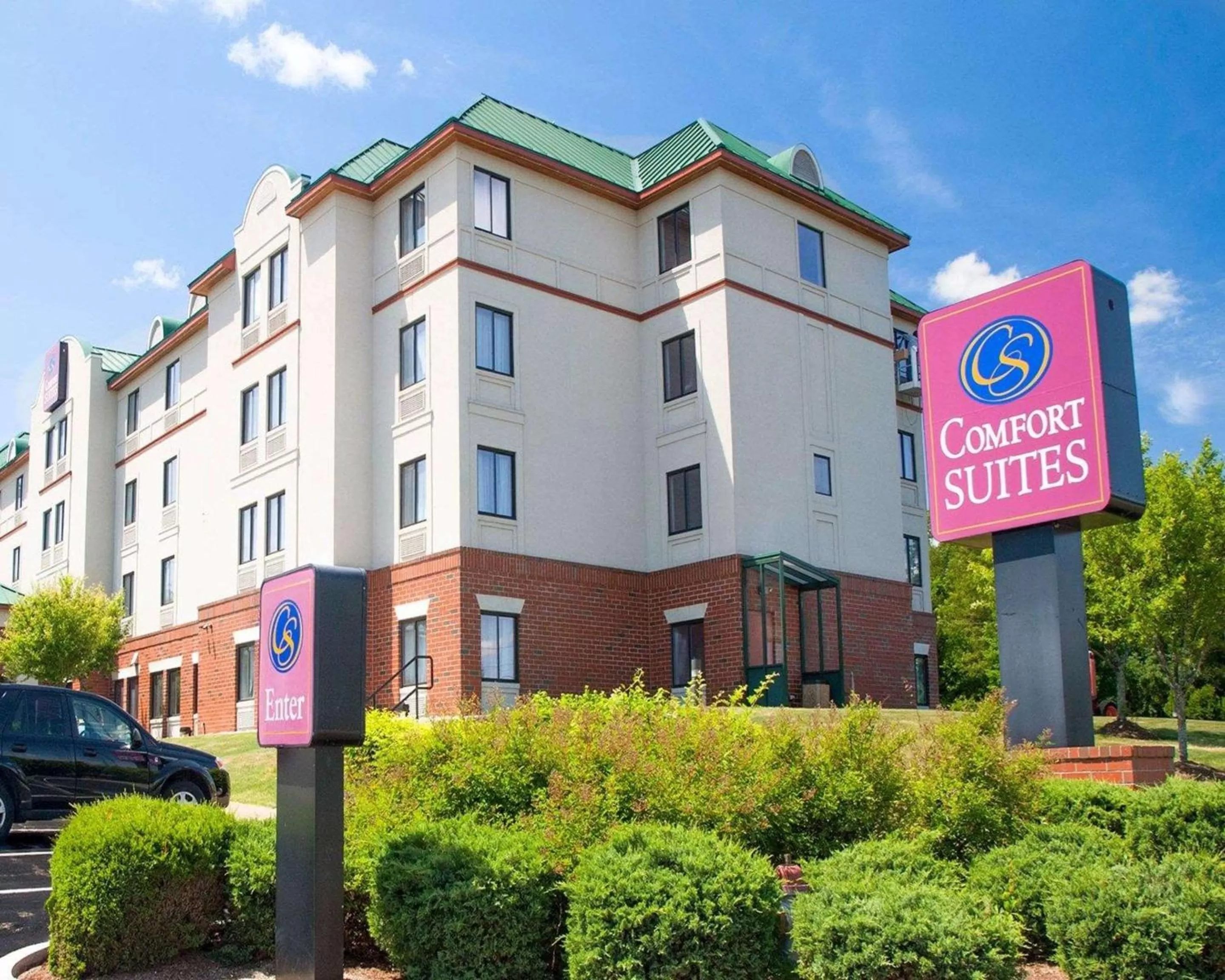 Property building in Comfort Suites West Warwick - Providence