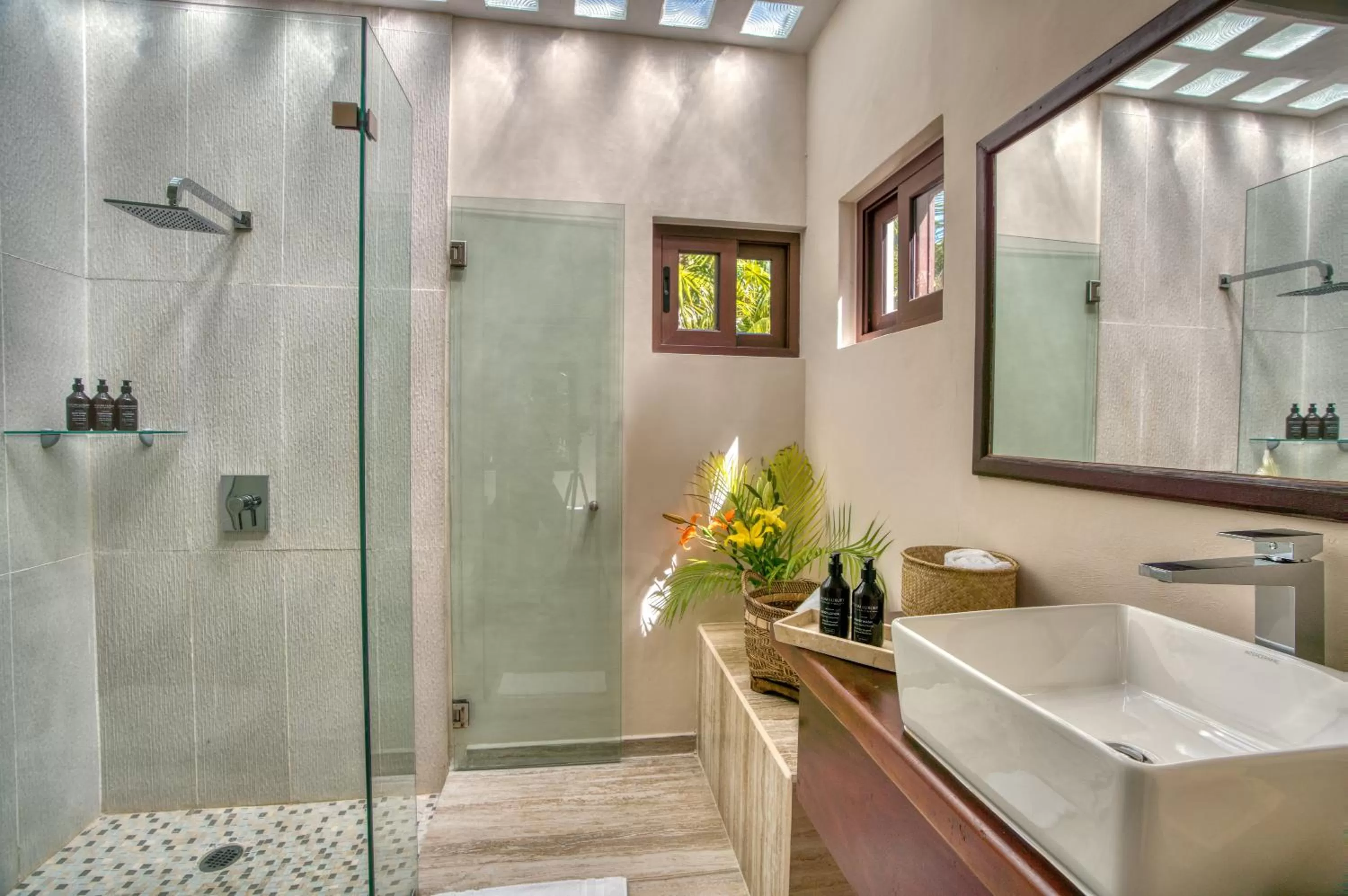 Shower in Tulum Luxury Collection
