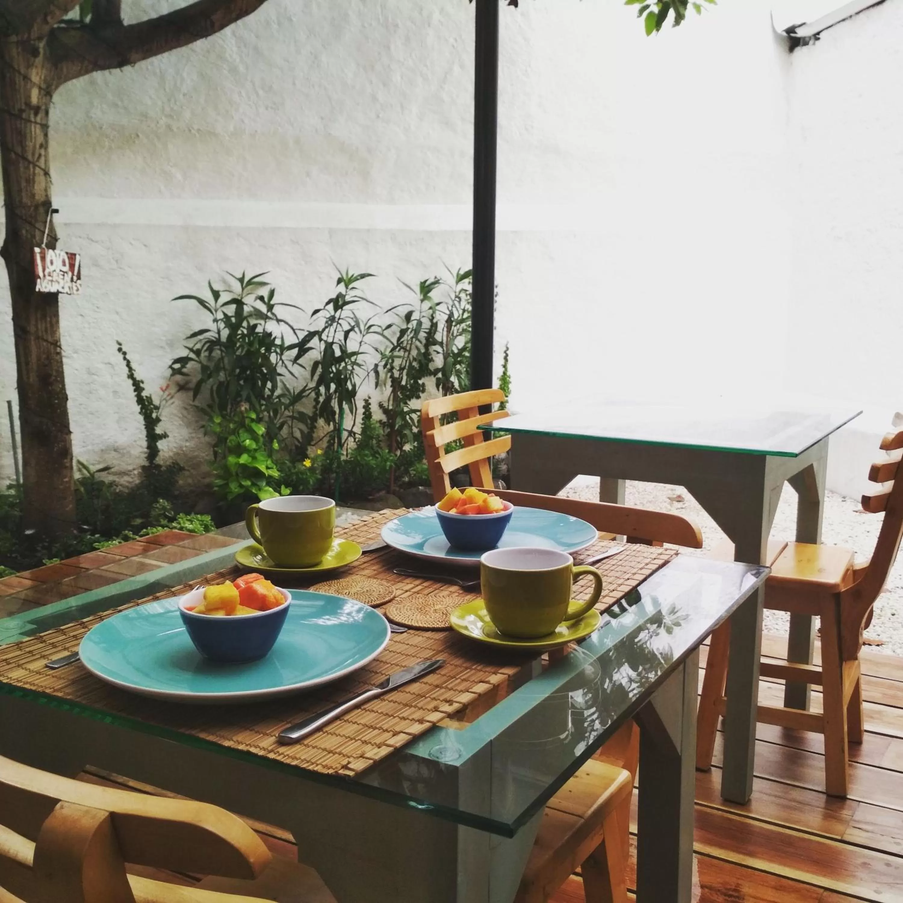 Food and drinks in Hotel La Caracola