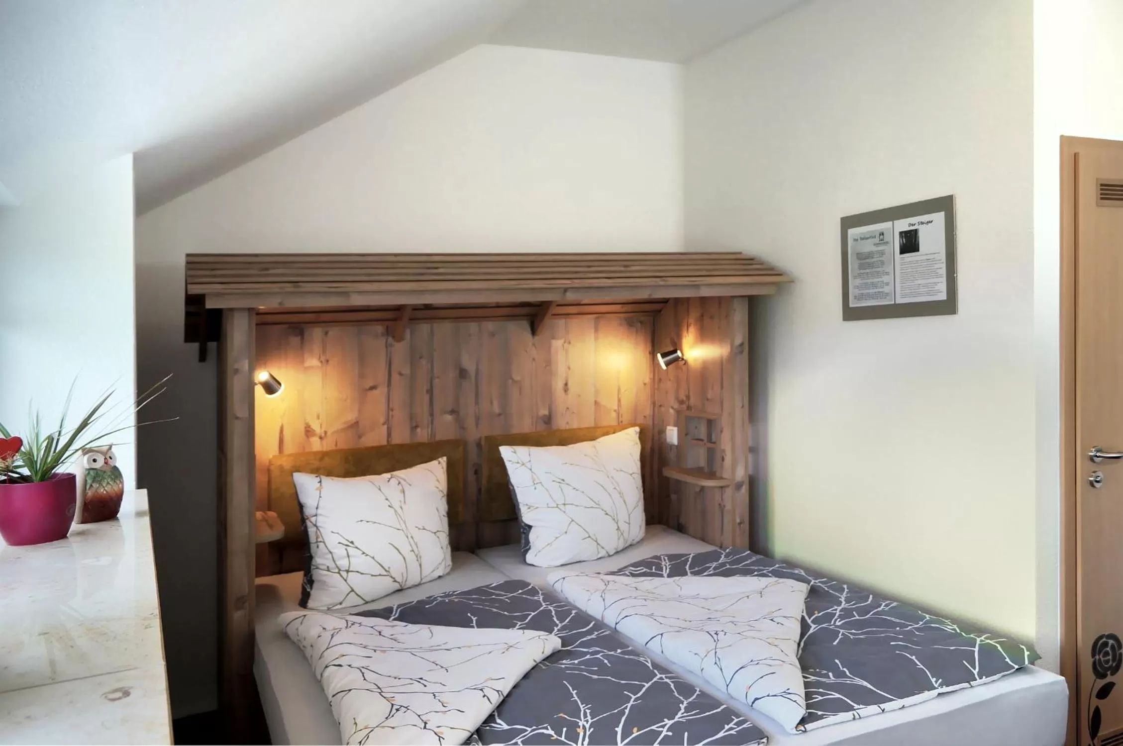 Bed in Erzgebirgshotel Misnia Bärenfels