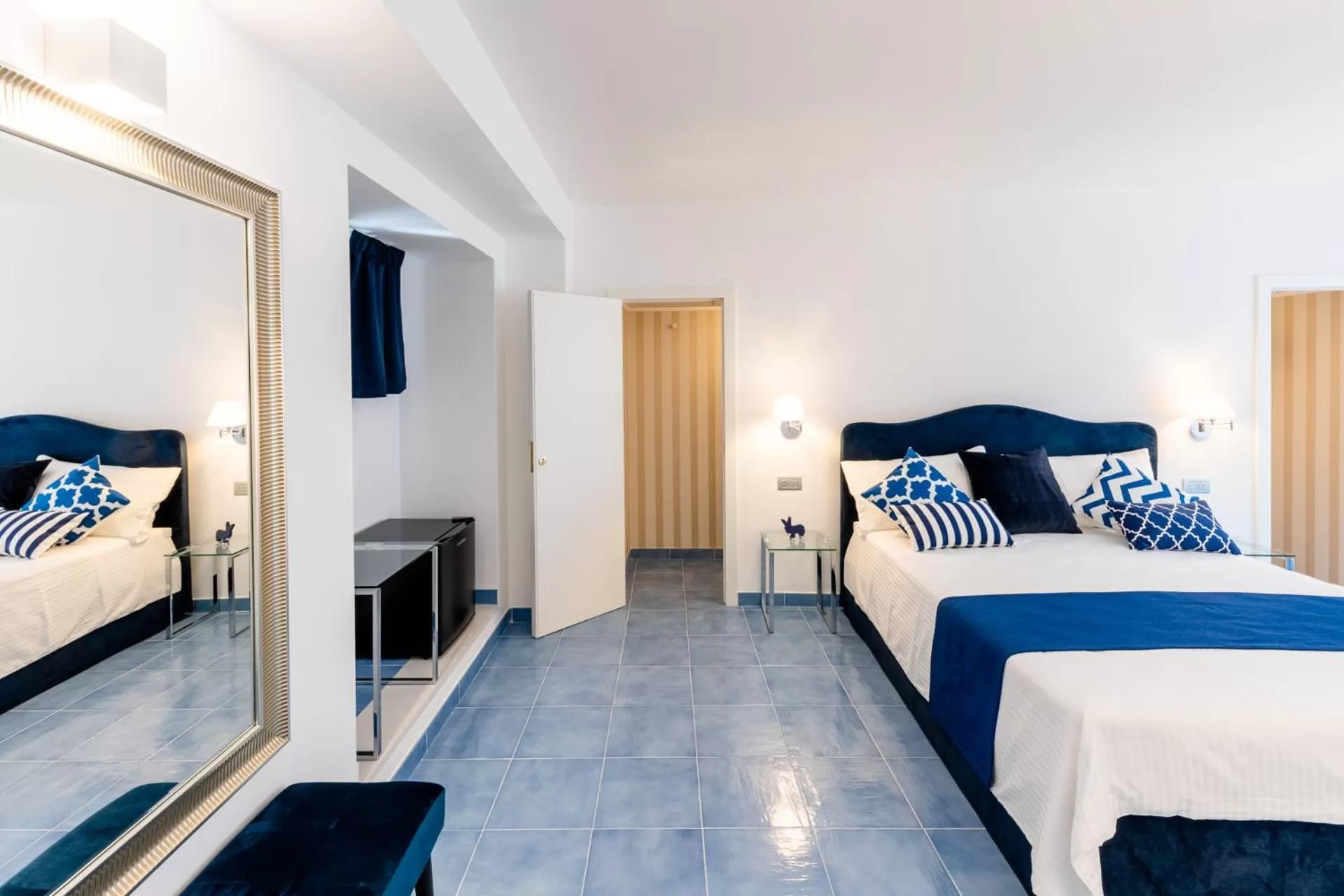 Photo of the whole room, Bed in BeB Palazzo Mancini