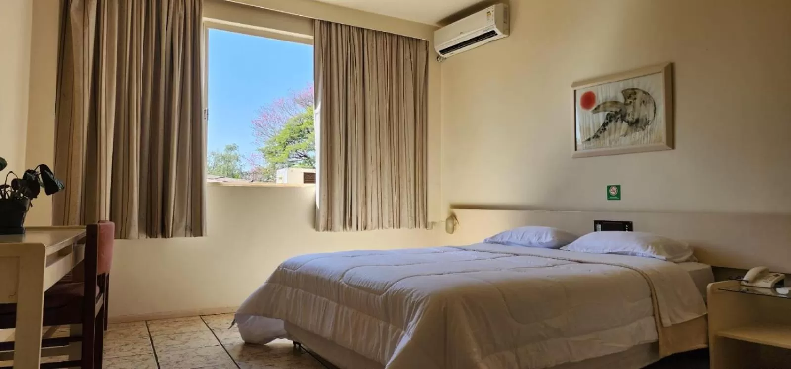 Bed in Hotel do Lago