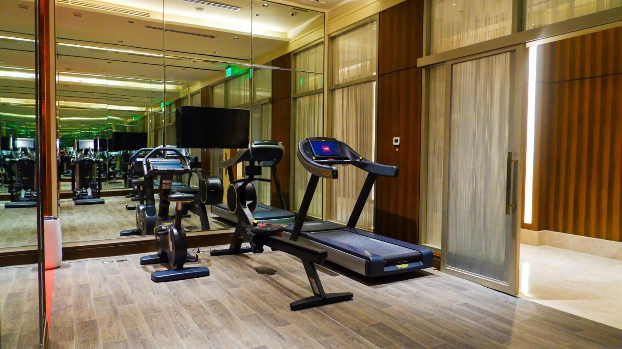 Fitness centre/facilities in Admiral Hotel Manila - MGallery Collection
