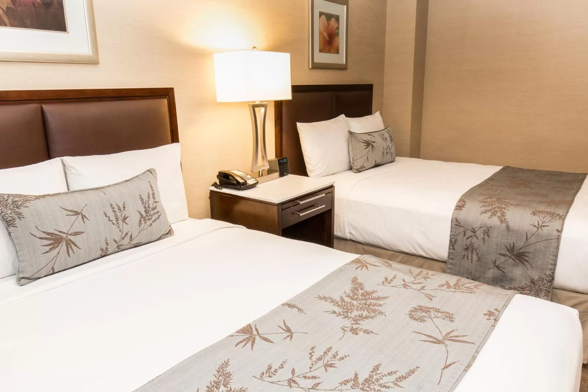 Bedroom, Bed in The Belvedere Hotel