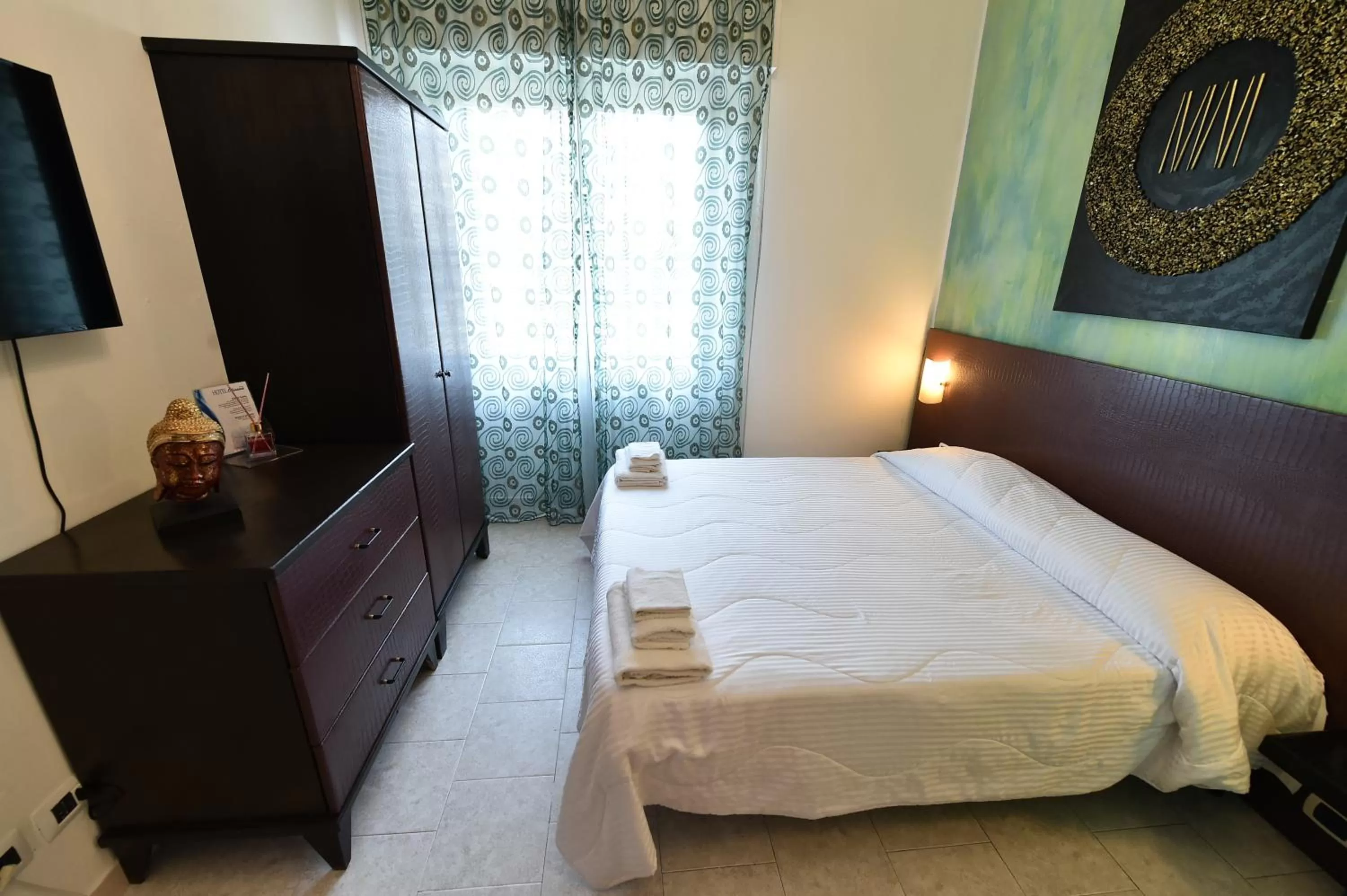 Bed in Hotel Okinawa