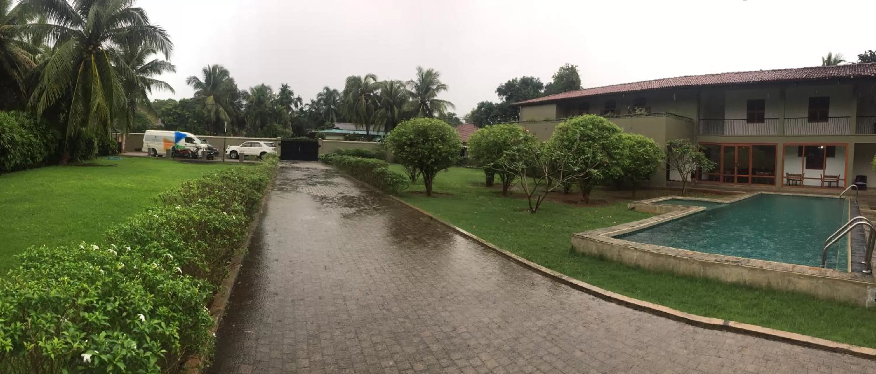 Property building, Swimming Pool in Jaffna Heritage Hotel