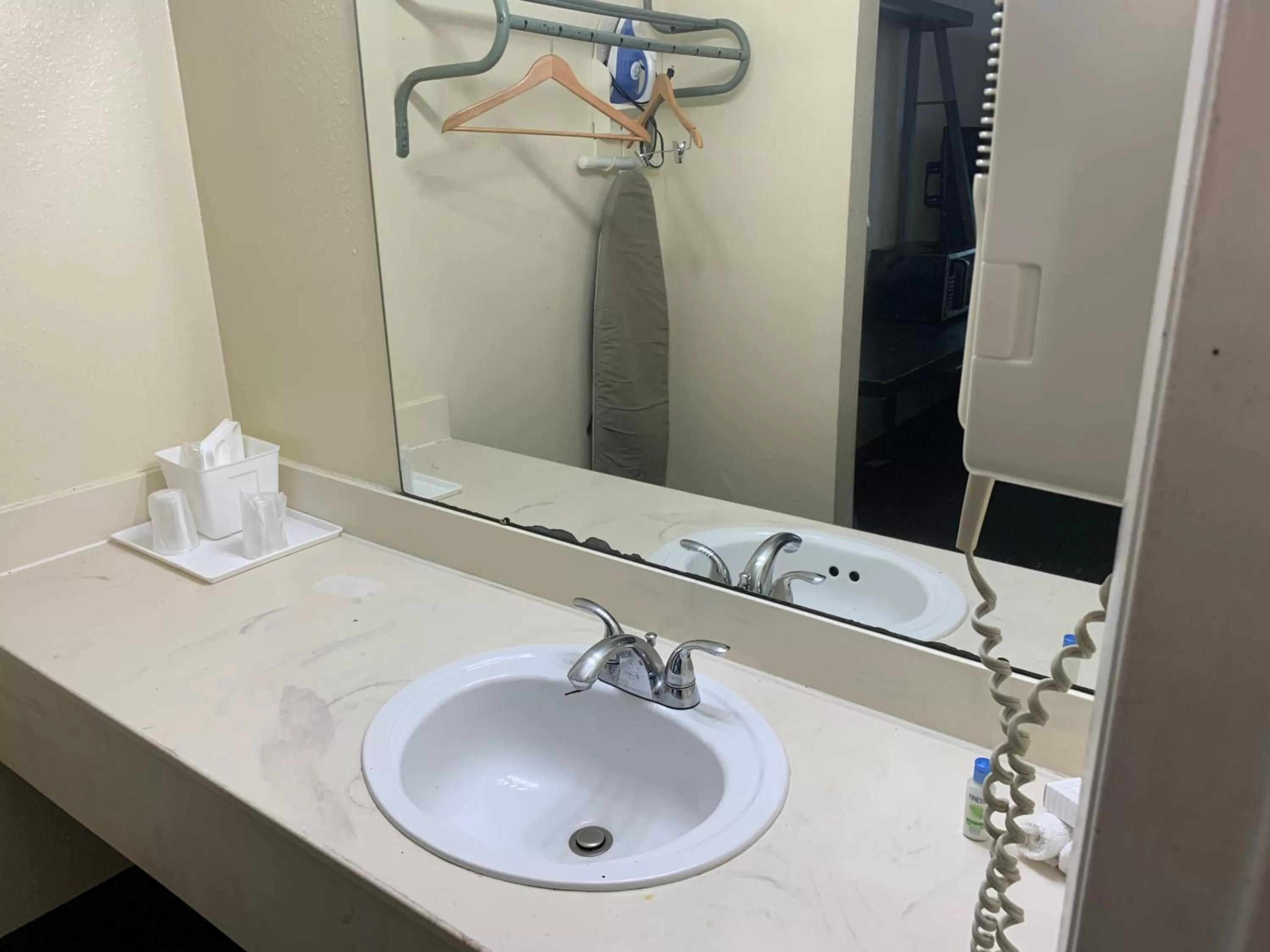 Property building in Americas Best Value Inn & Suites Melbourne