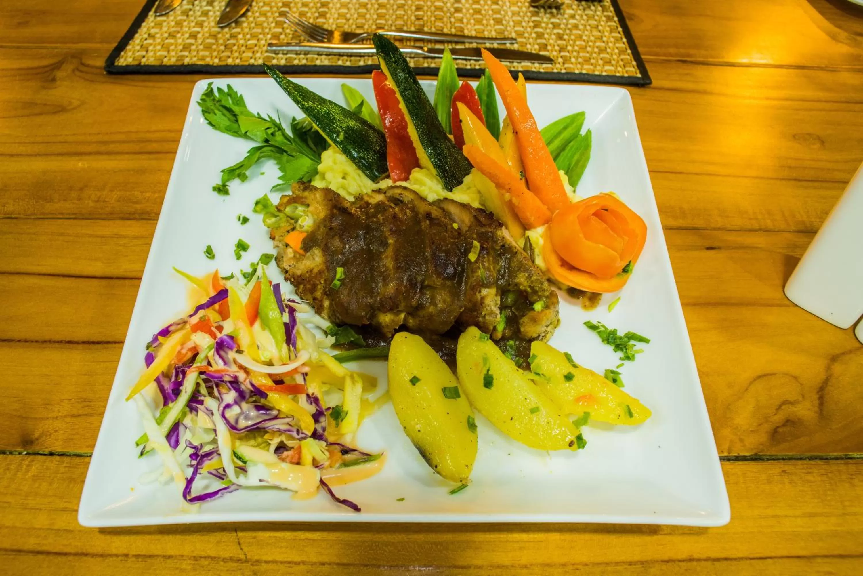 Food in Anantamaa Hotel