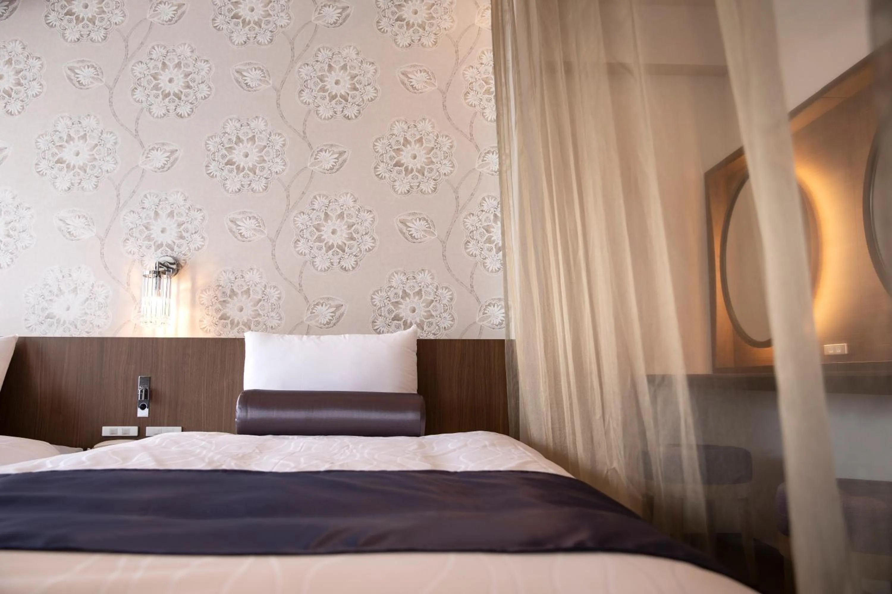 Bedroom, Bed in Kitayuzawa Mori no soraniwa