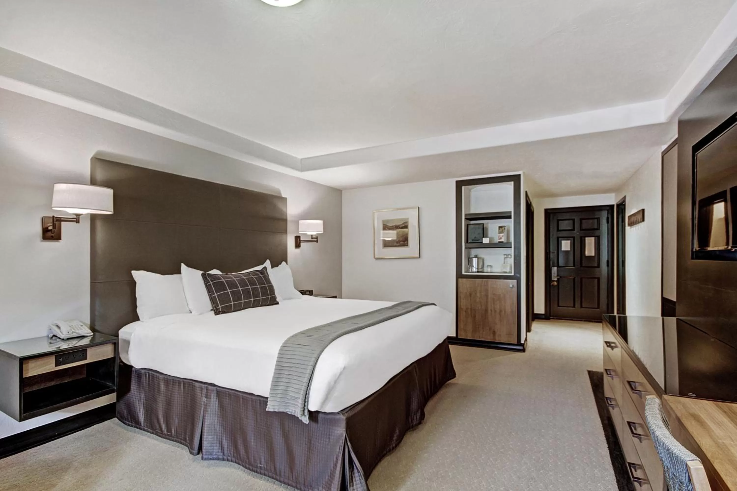 Bed in The Pines Lodge, a RockResort, by Vail Resorts